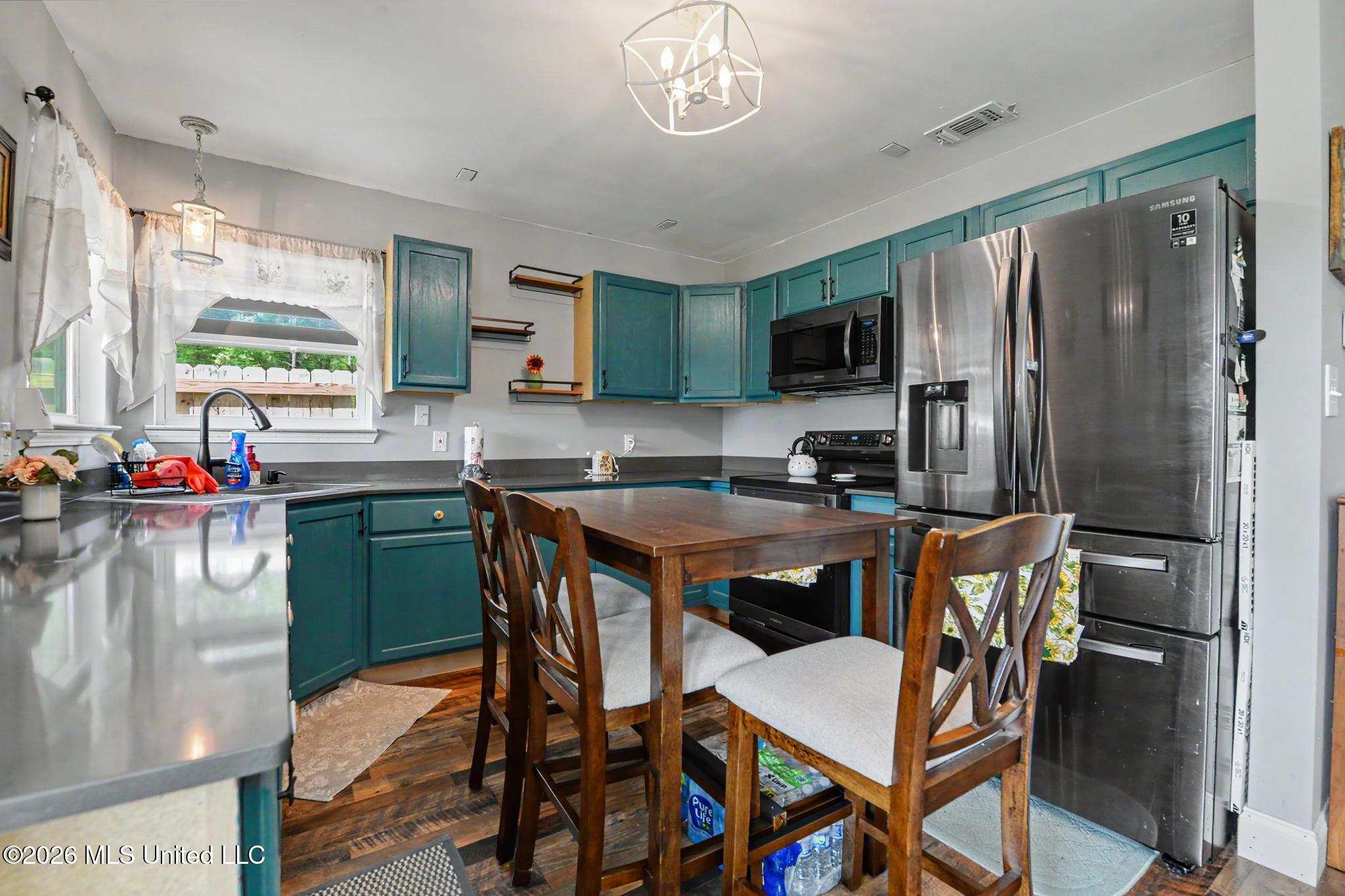 13237 Cable Bridge Road Property Photo 24