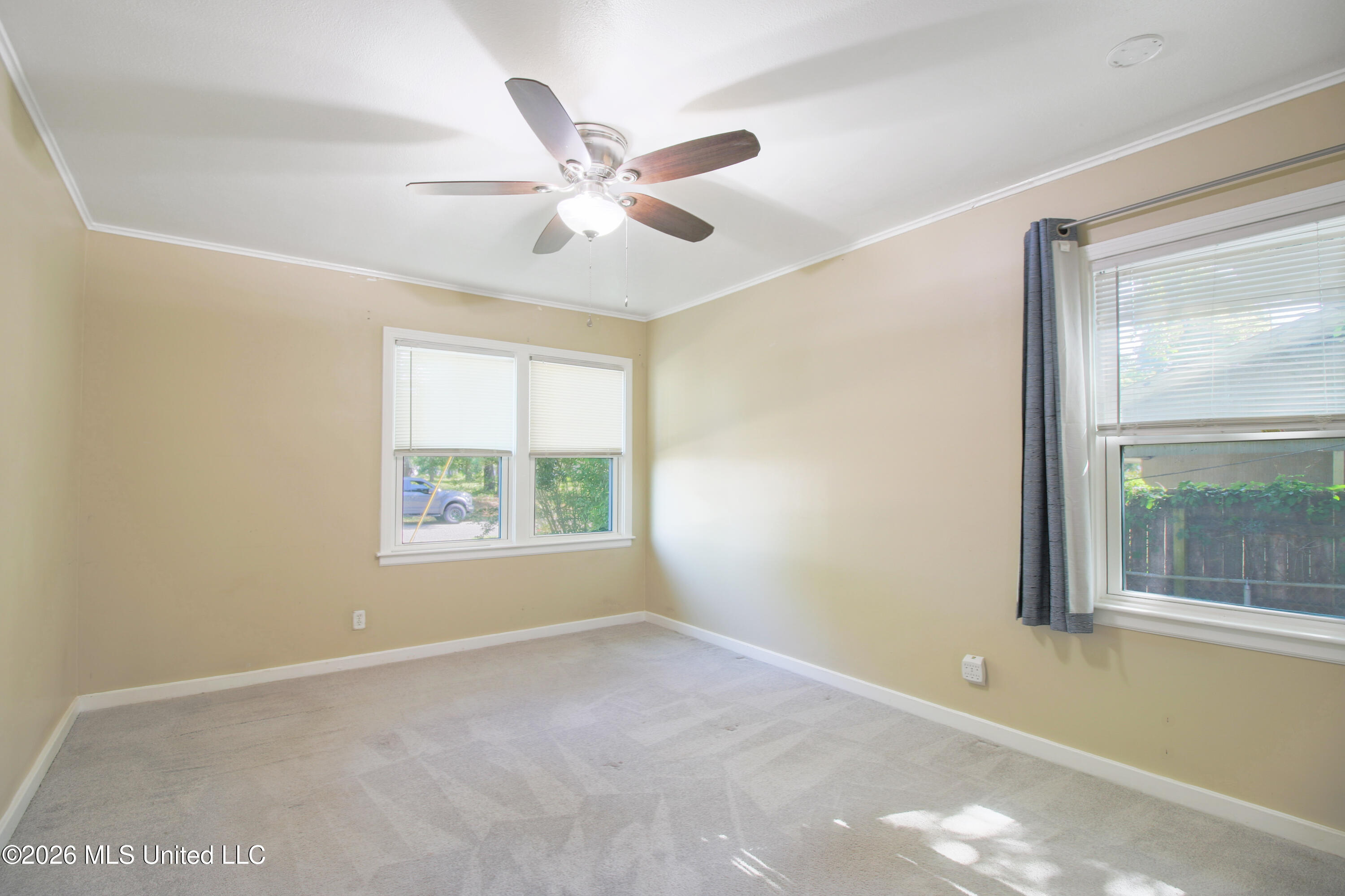 49 33rd Street Property Photo 18
