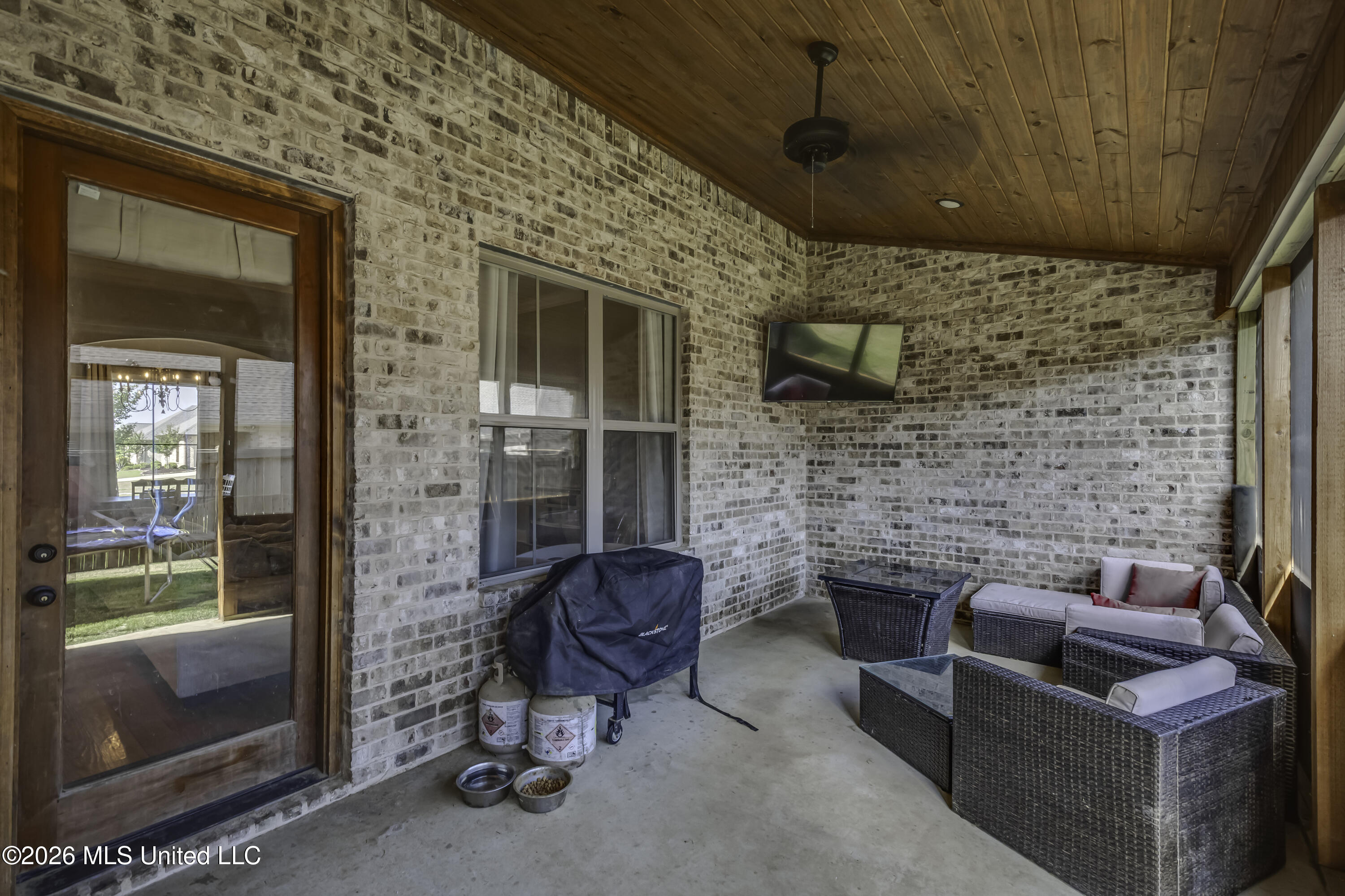 1006 Kensington Drive Property Photo 48