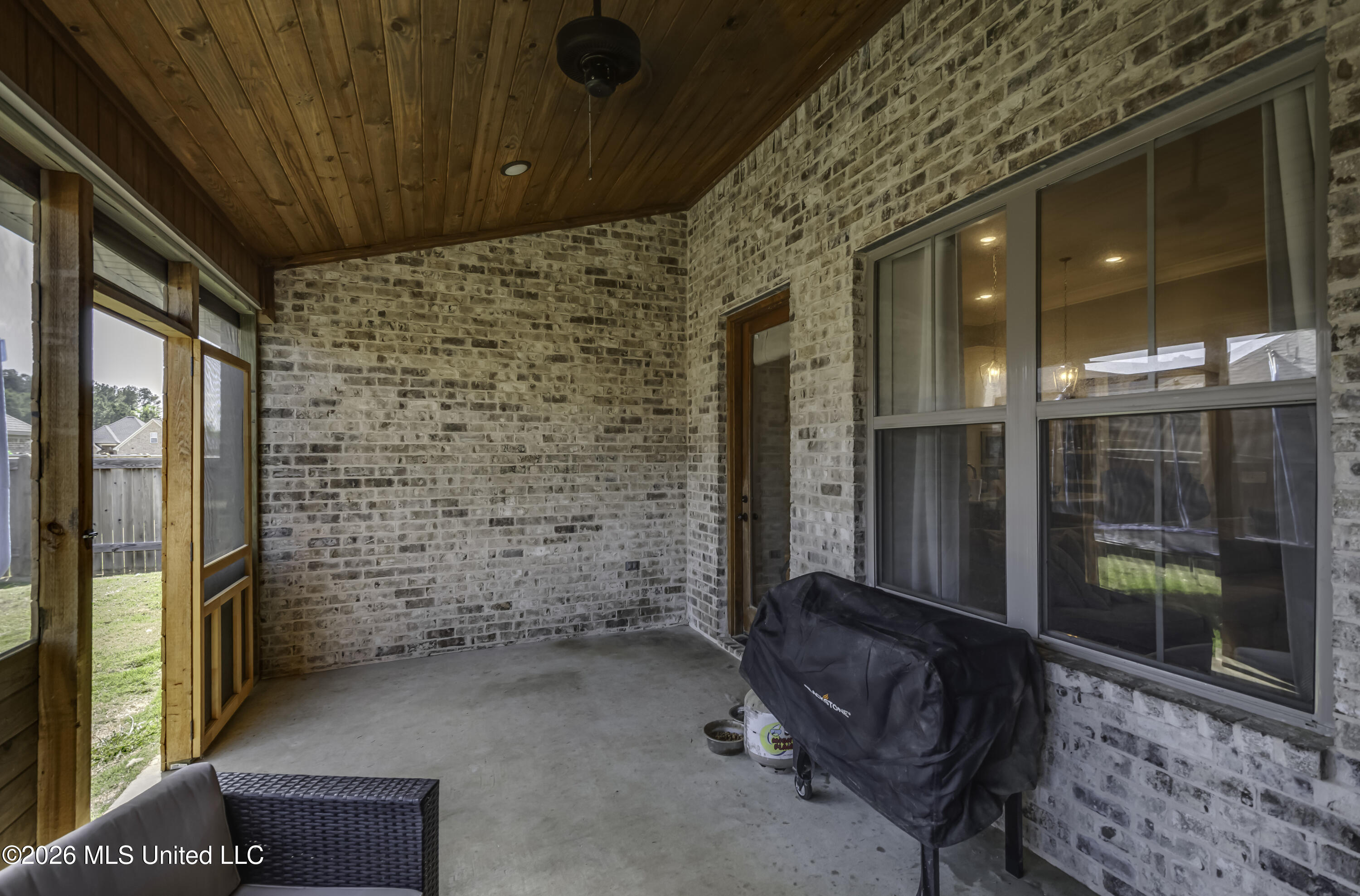 1006 Kensington Drive Property Photo 50