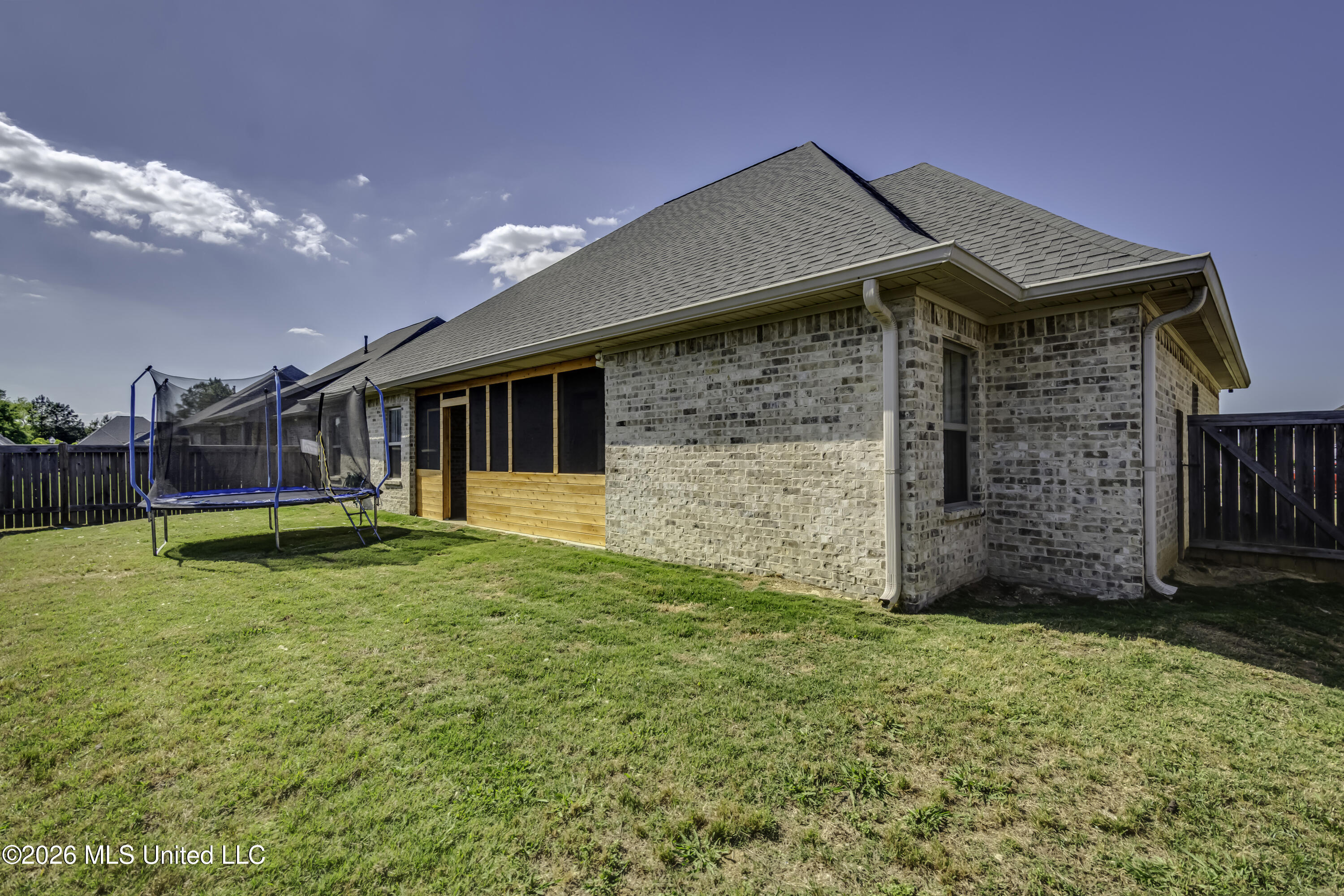 1006 Kensington Drive Property Photo 51