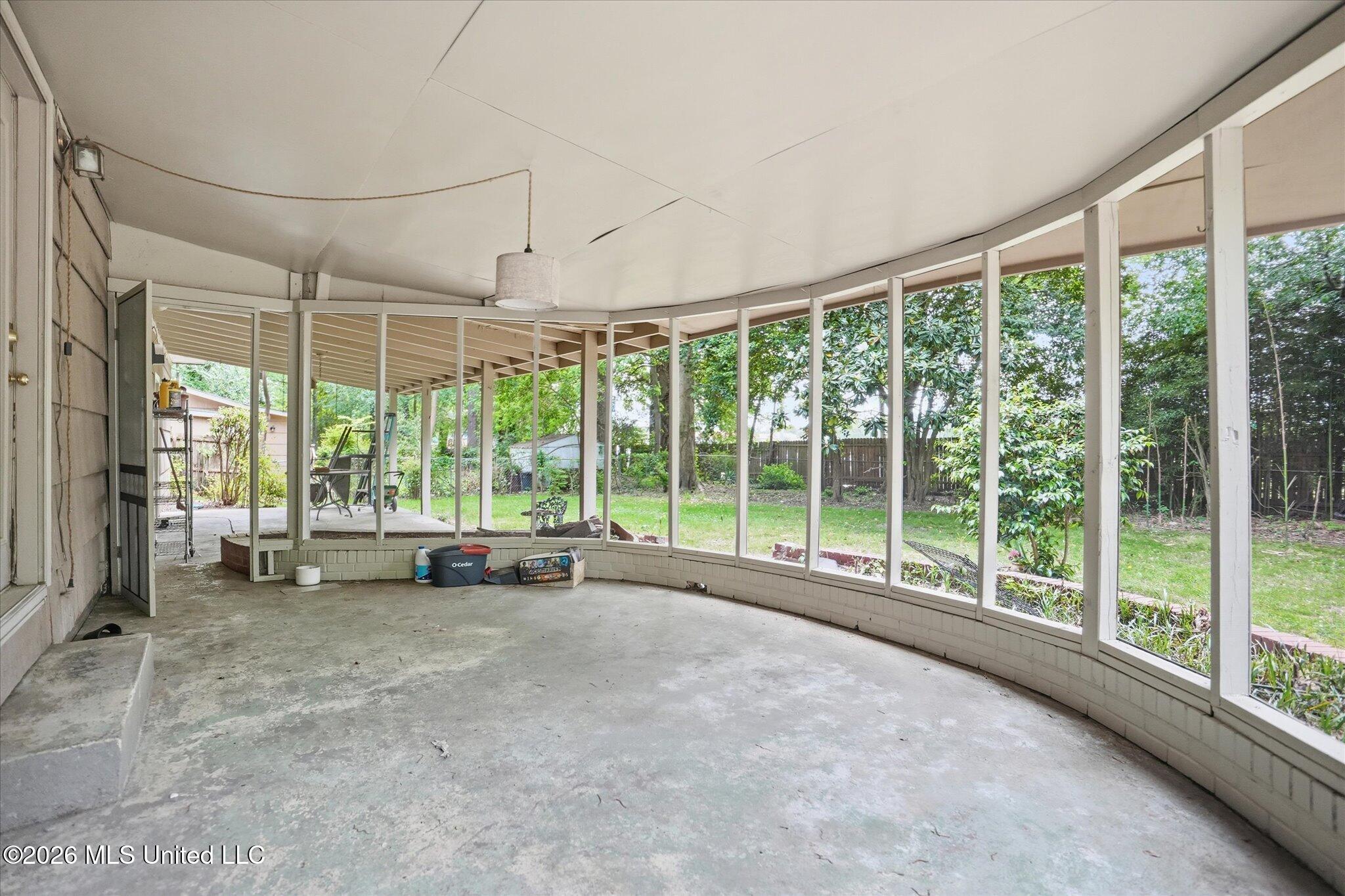 5523 Wayneland Drive Property Photo 6