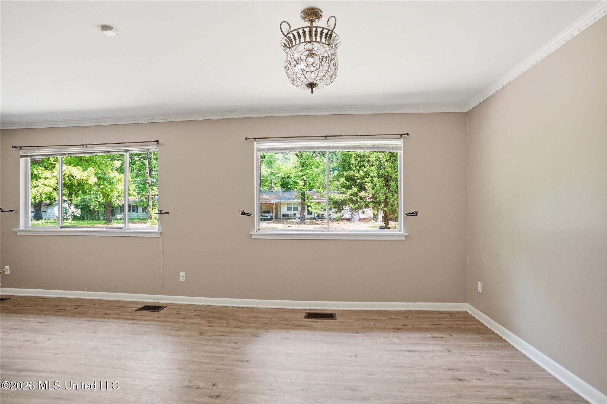 5523 Wayneland Drive Property Photo 11