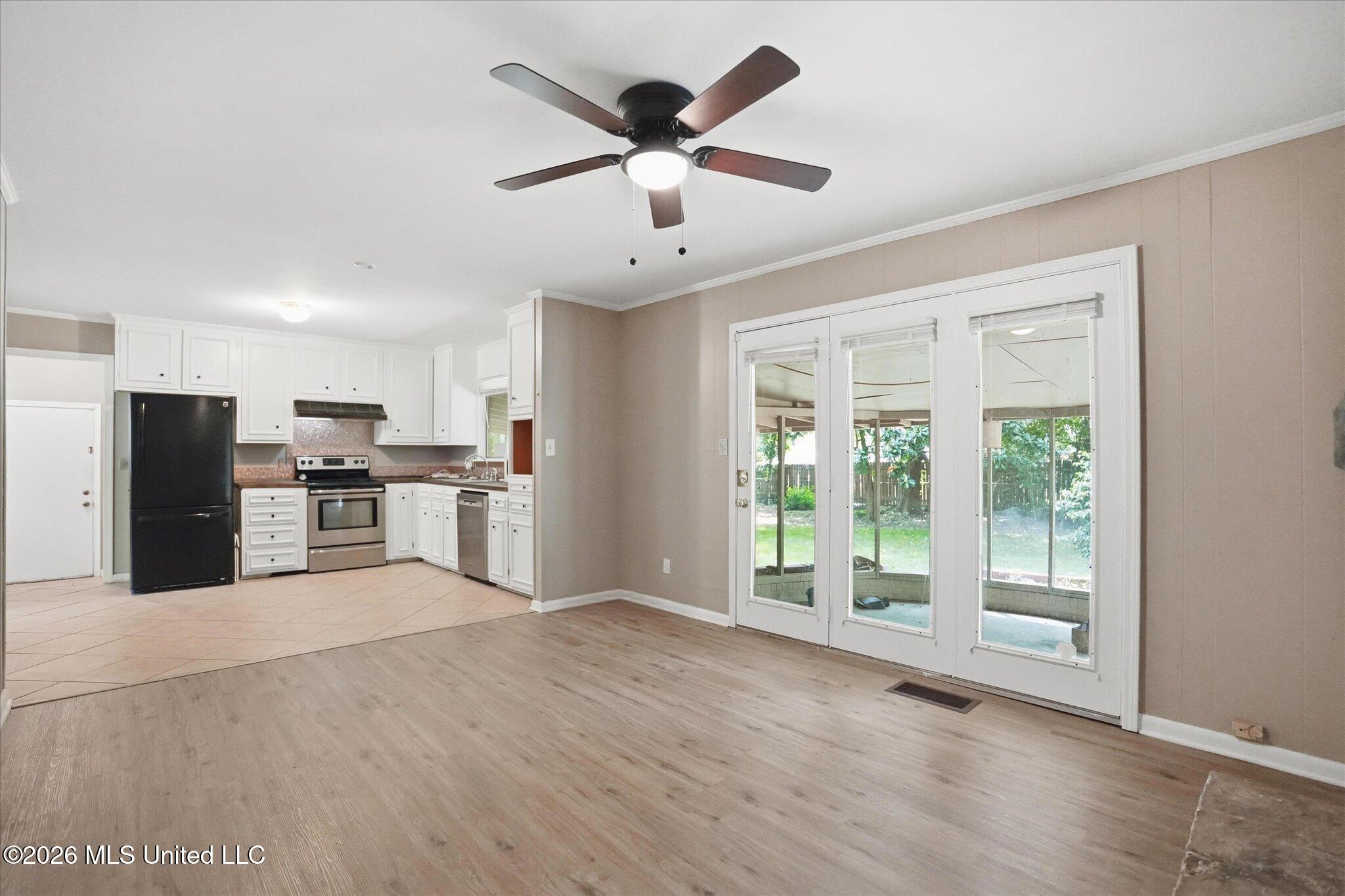 5523 Wayneland Drive Property Photo 19