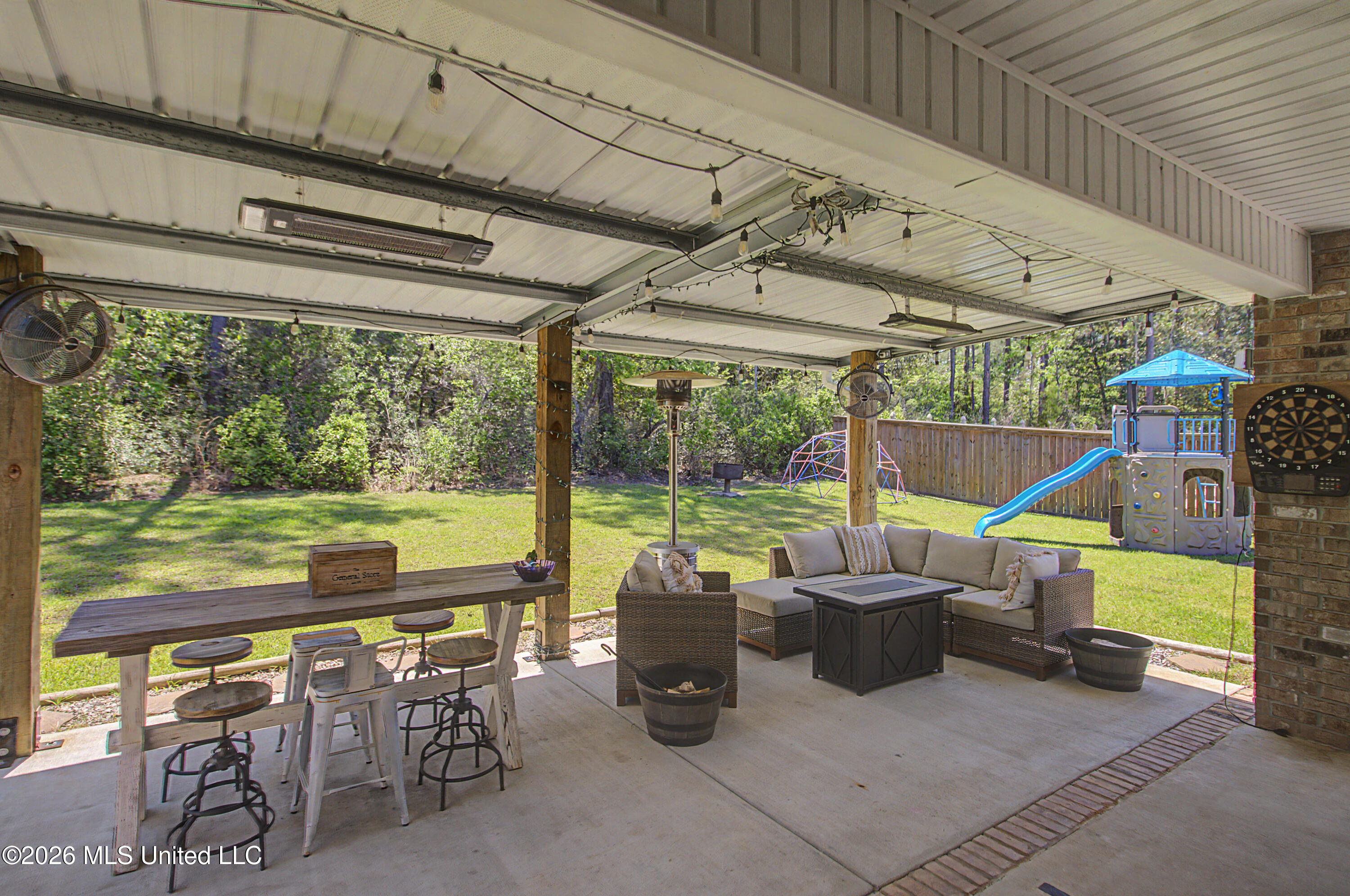 12285 Savannah Circle Property Photo 35
