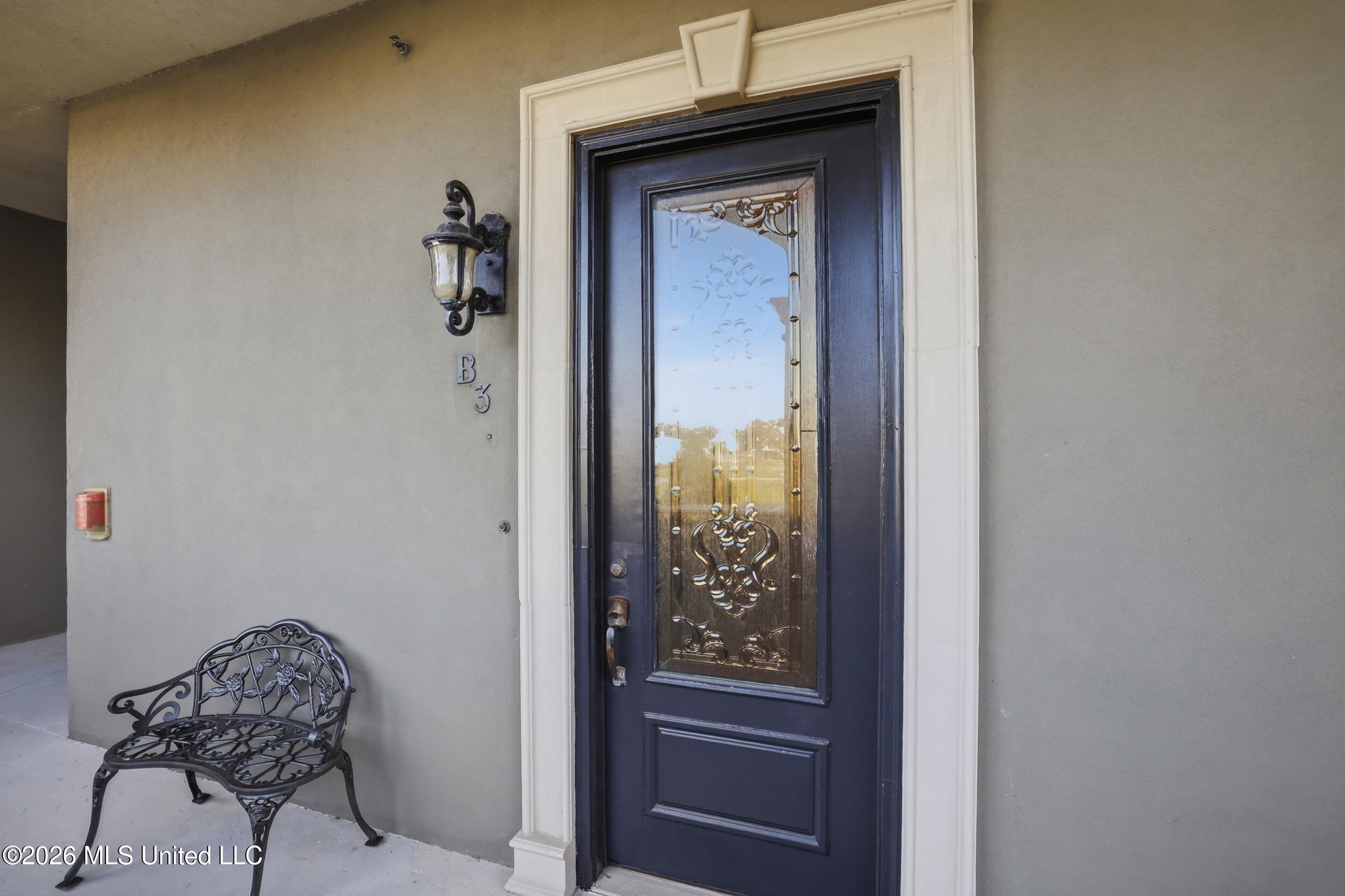 4640 W Beach Boulevard Property Photo 6