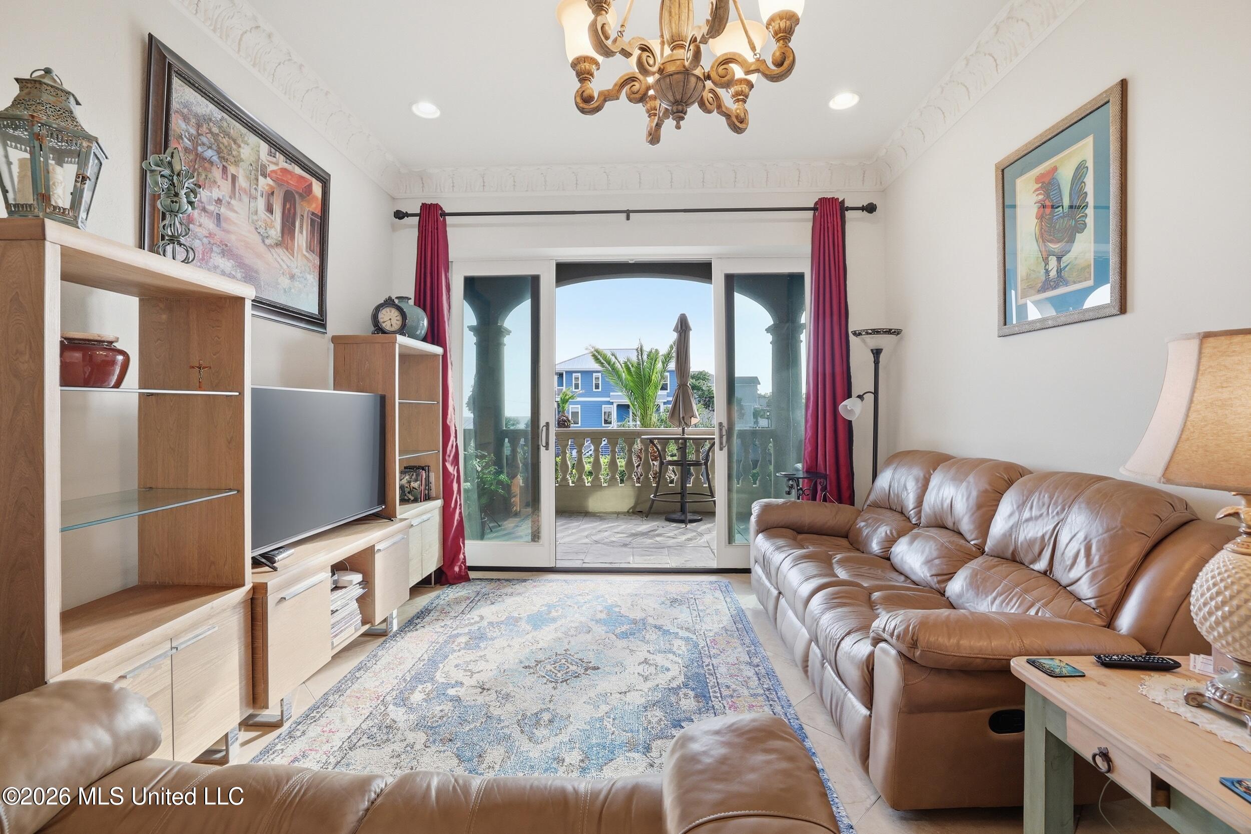 4640 W Beach Boulevard Property Photo 16