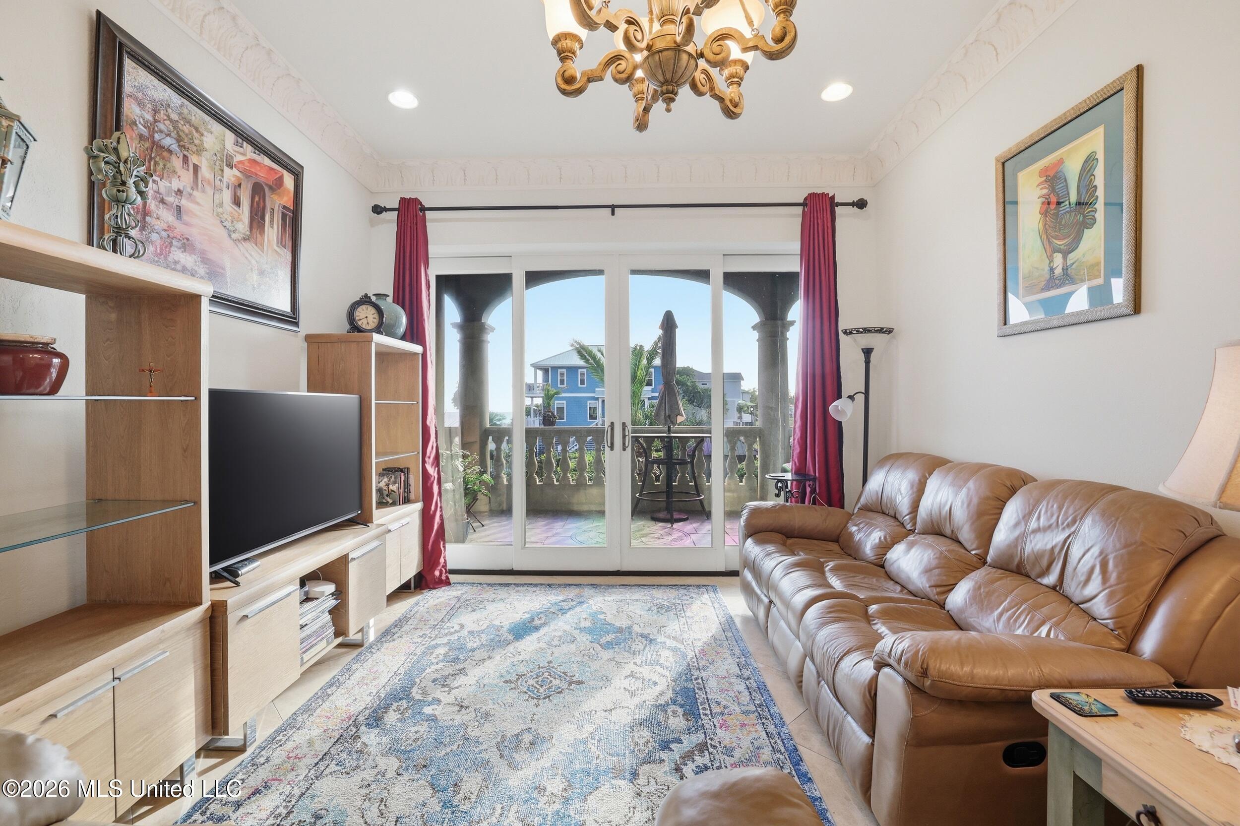 4640 W Beach Boulevard Property Photo 17
