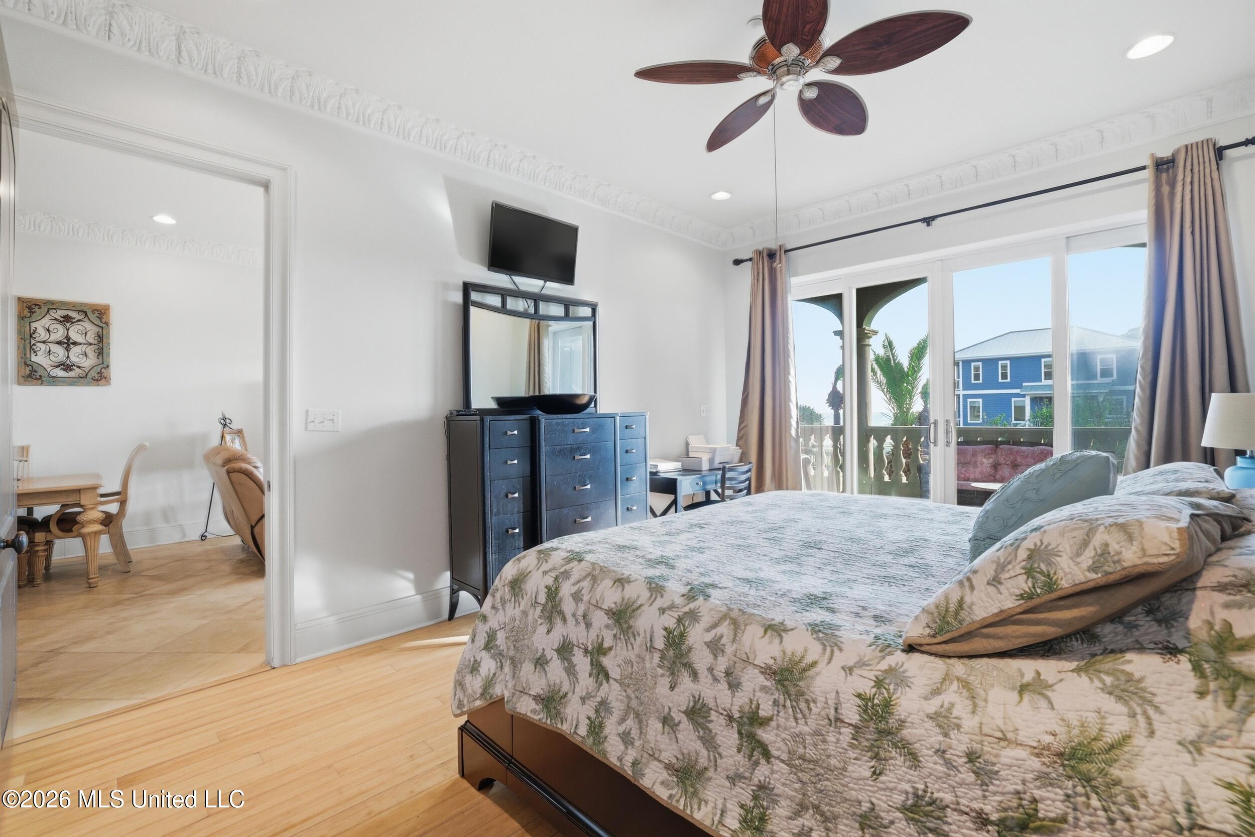 4640 W Beach Boulevard Property Photo 23