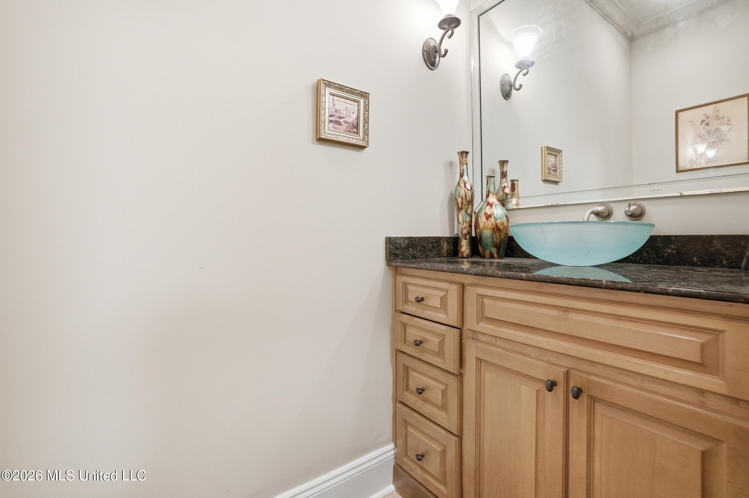 4640 W Beach Boulevard Property Photo 38