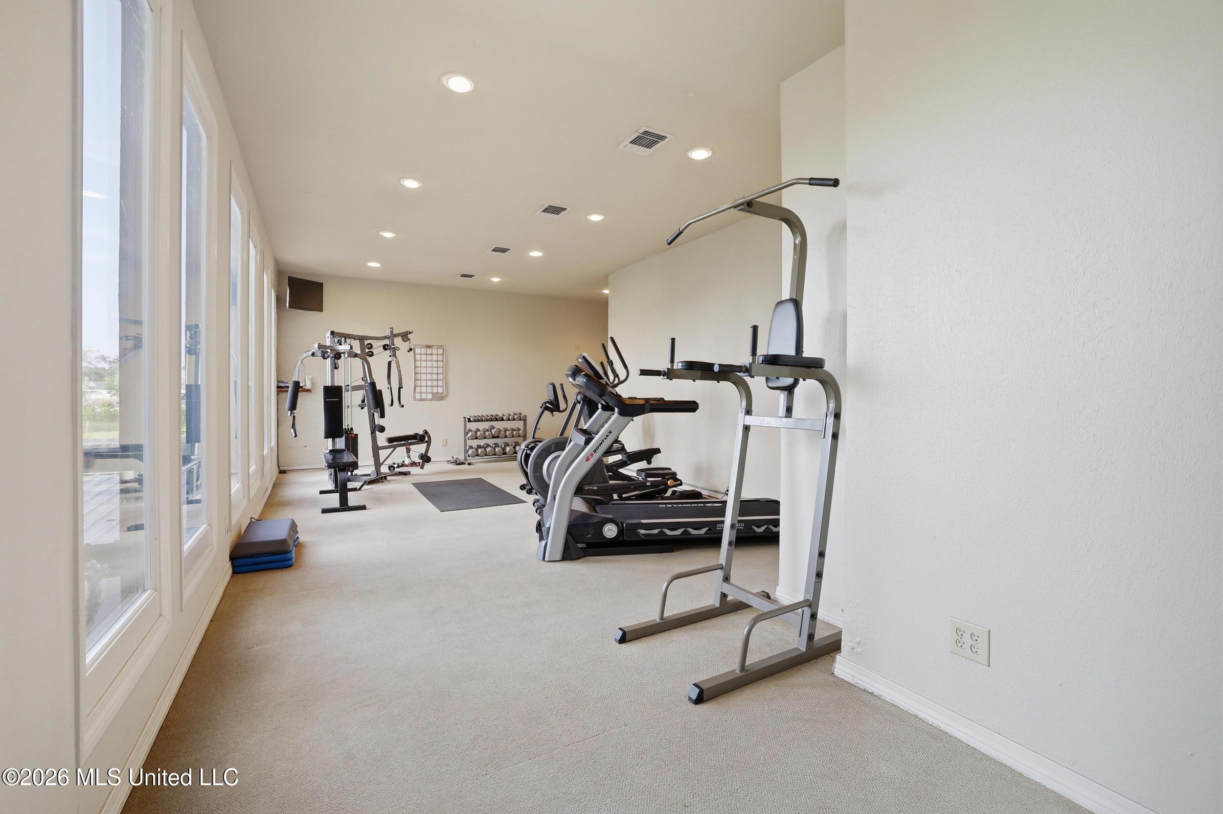4640 W Beach Boulevard Property Photo 50