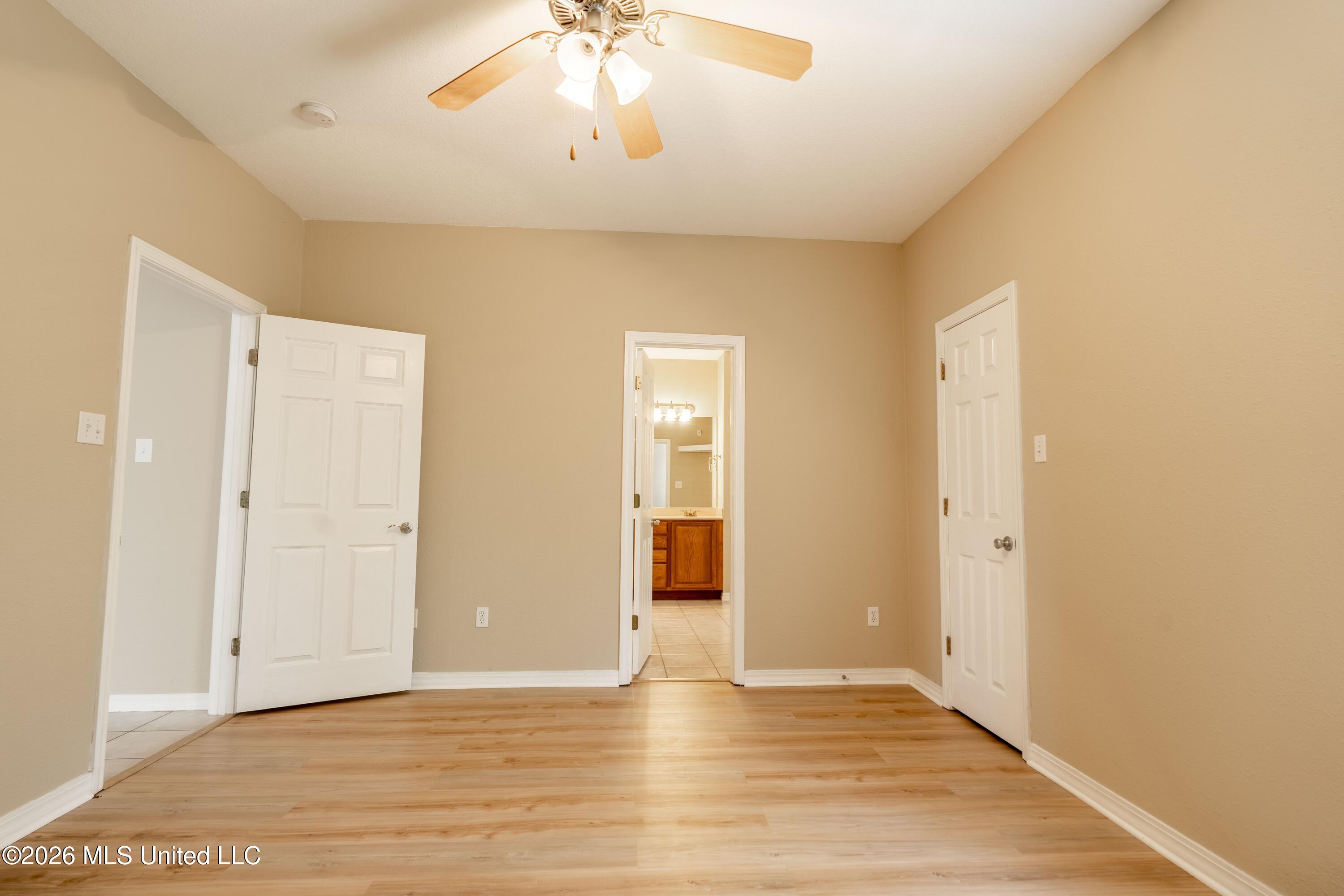 27 Maroon Drive Property Photo 16