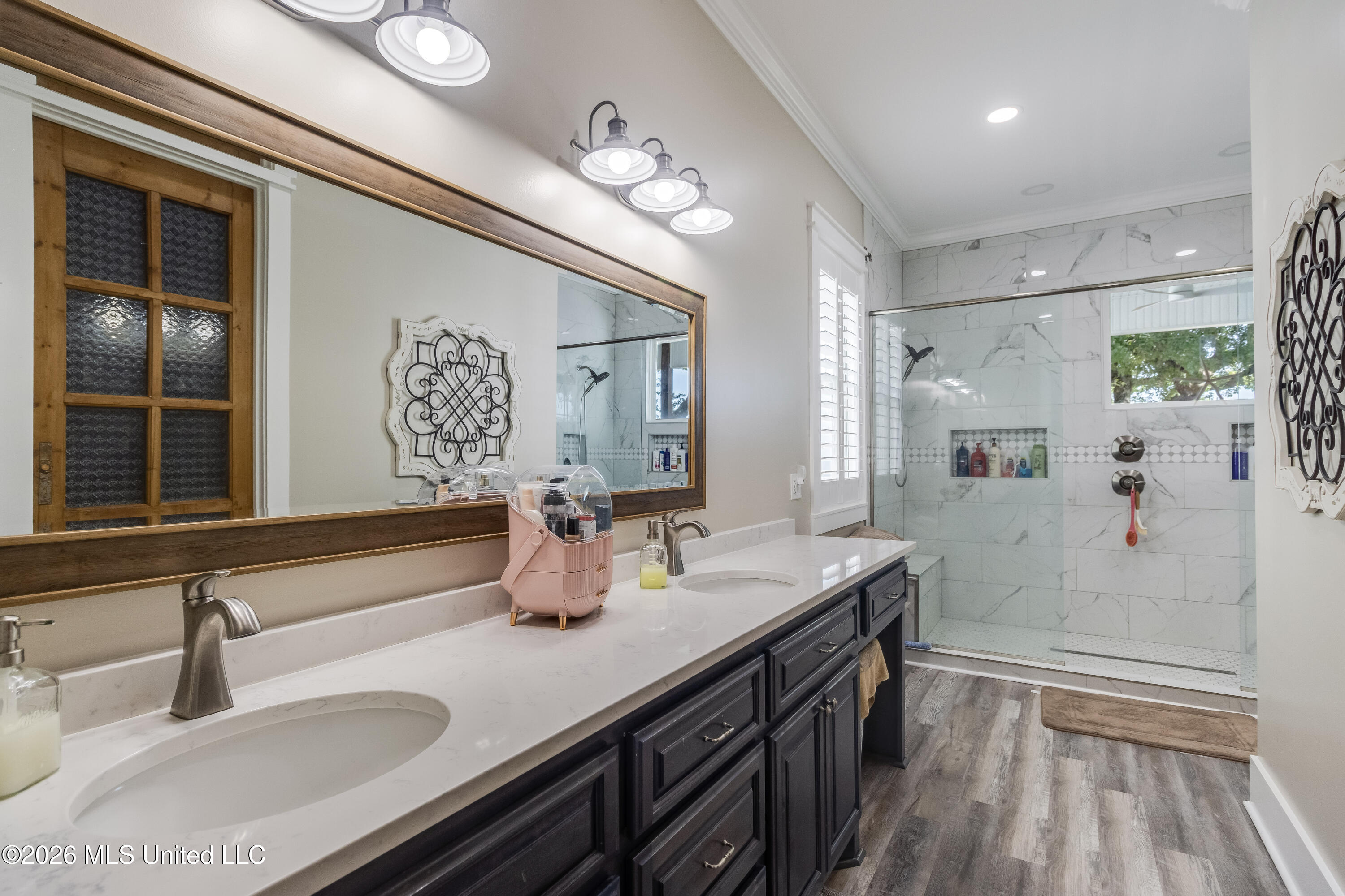 432 W Beach Boulevard Property Photo 26