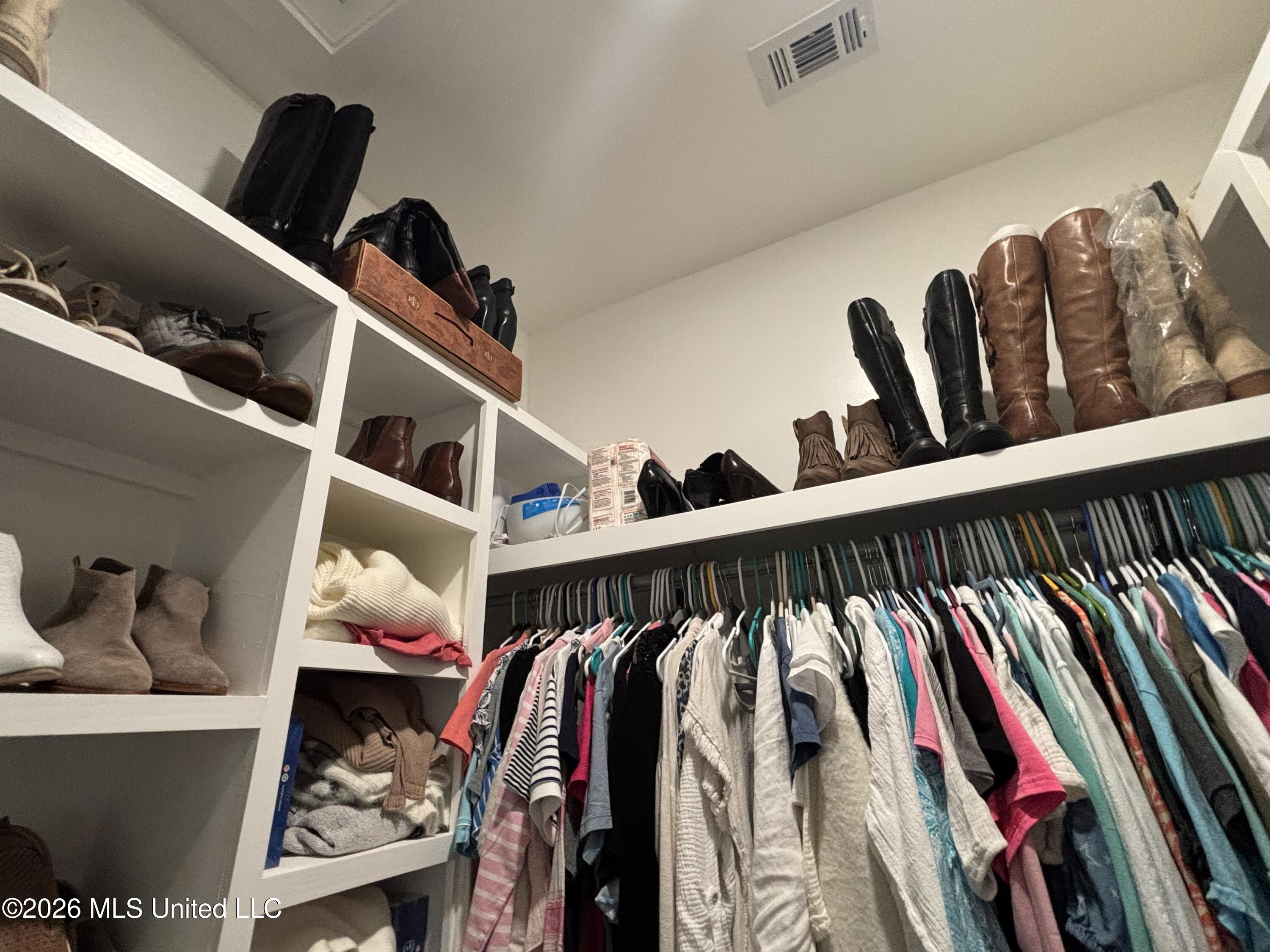 432 W Beach Boulevard Property Photo 27