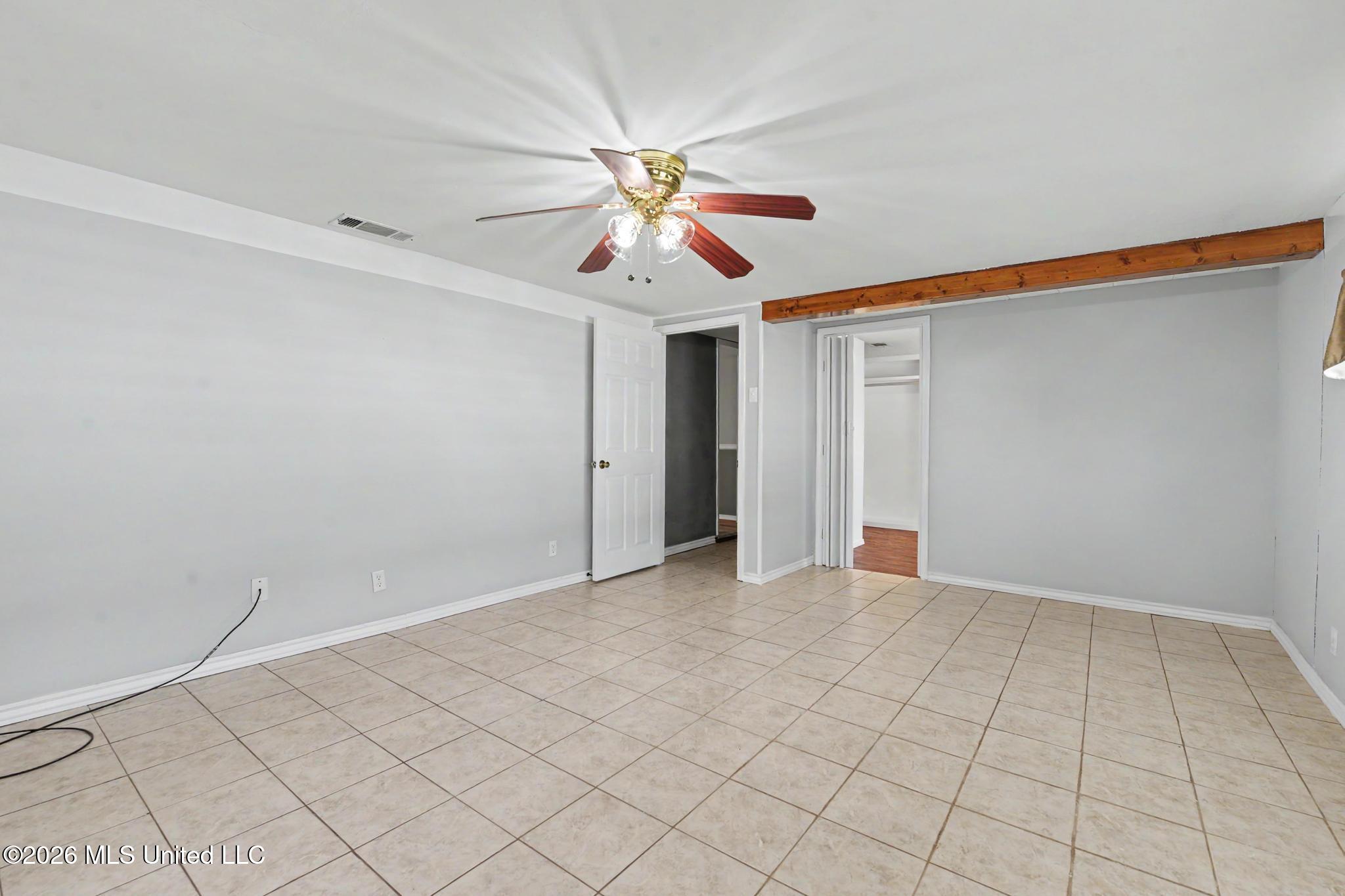 3214 Wesley Street Property Photo 10