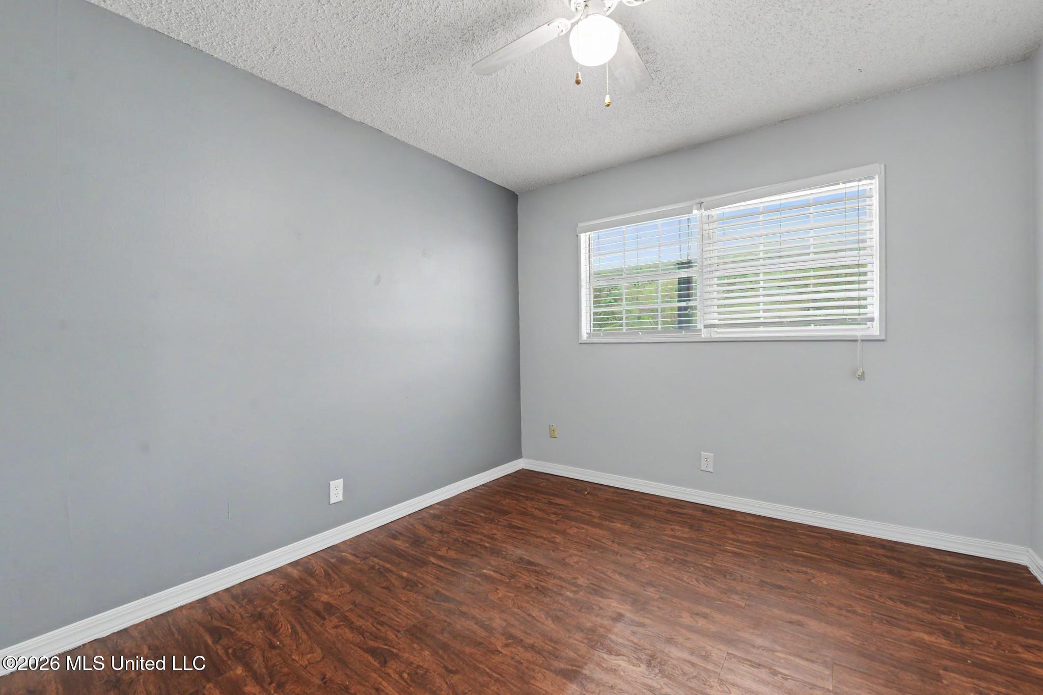 3214 Wesley Street Property Photo 14