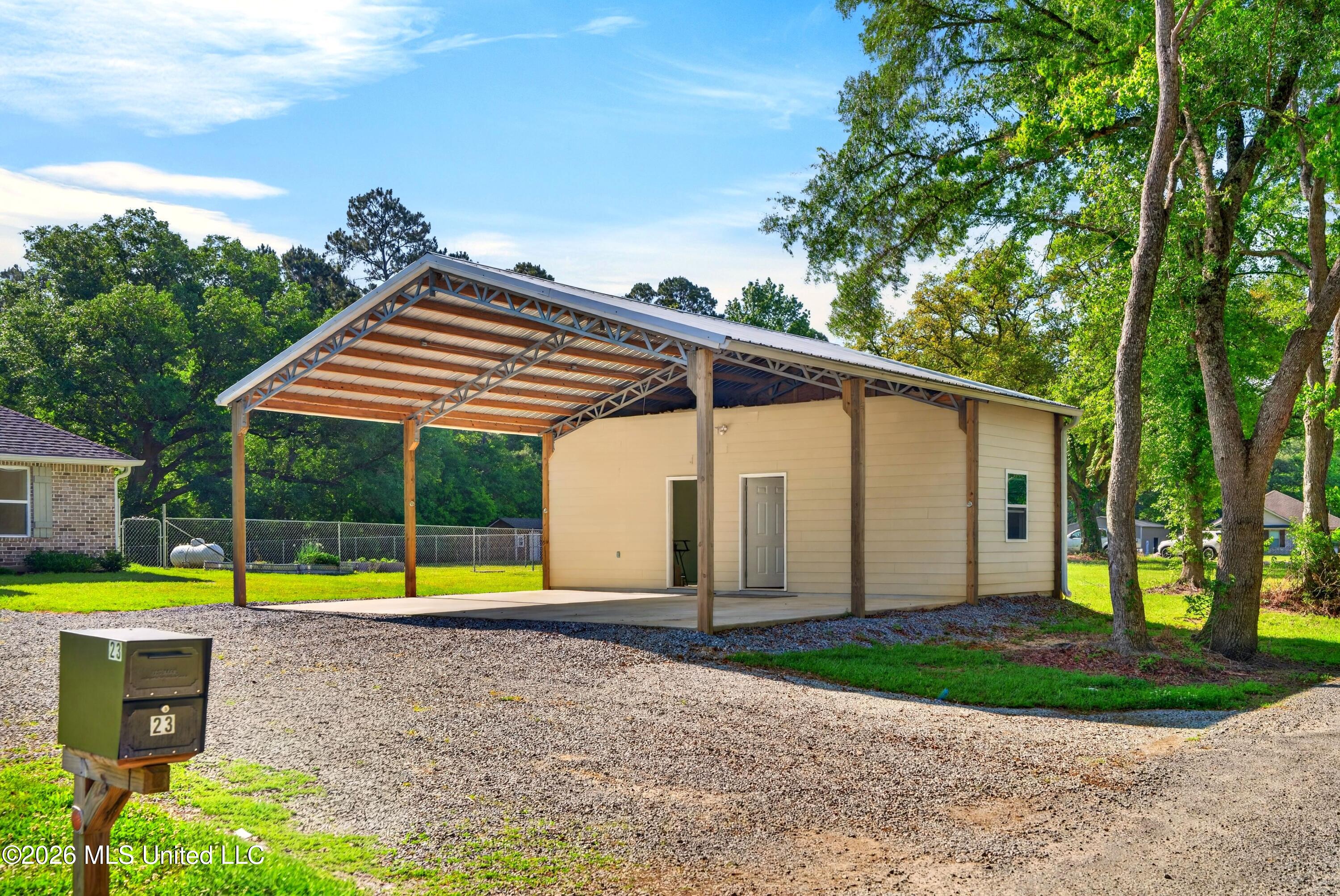 23 Buddy Road Property Photo 4