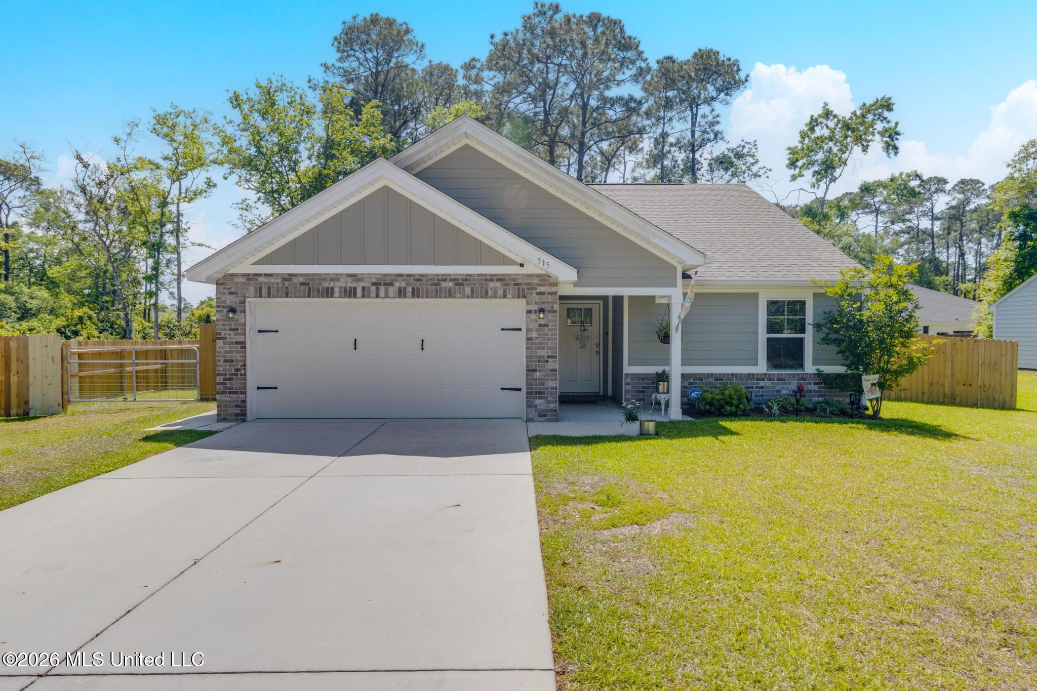 515 Peach Street Property Photo 1