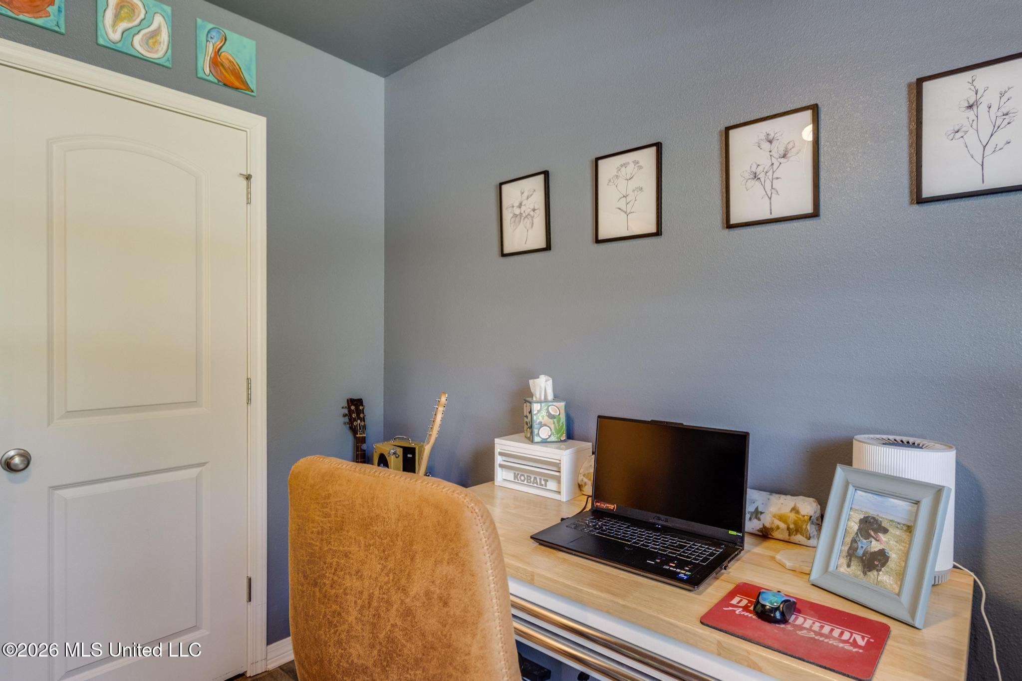 515 Peach Street Property Photo 6