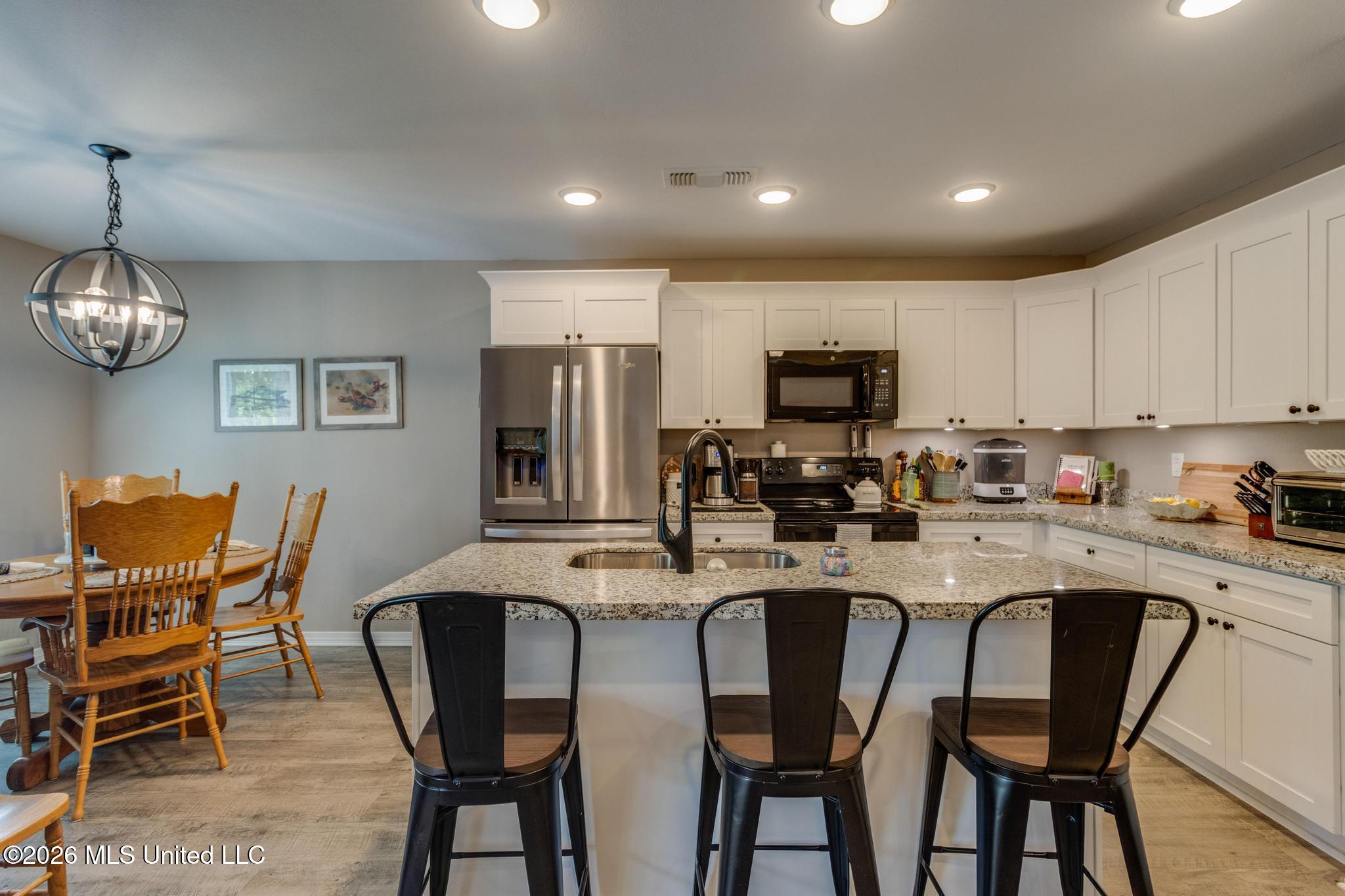 515 Peach Street Property Photo 11
