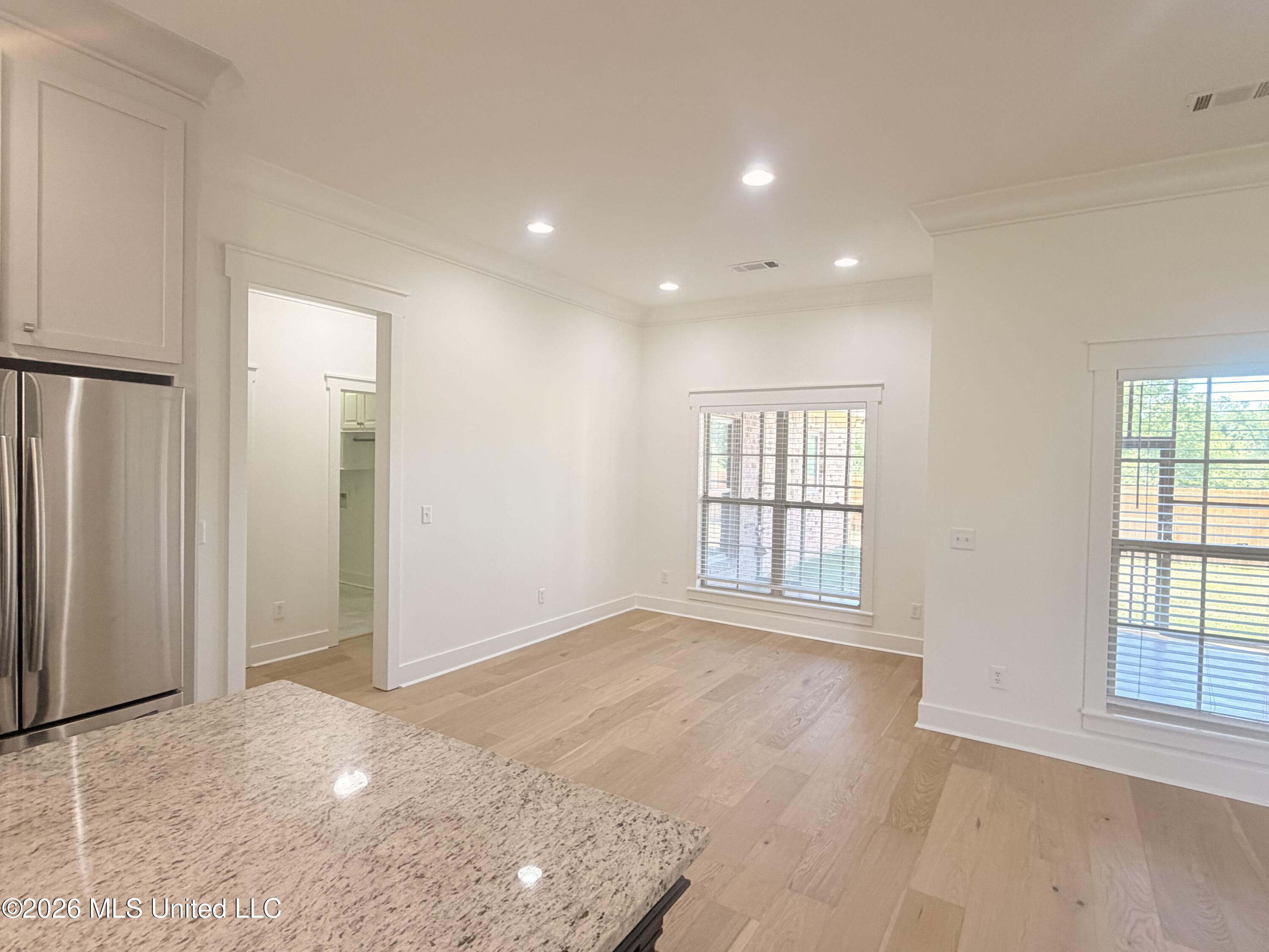 337 Bullock Circle Property Photo 6