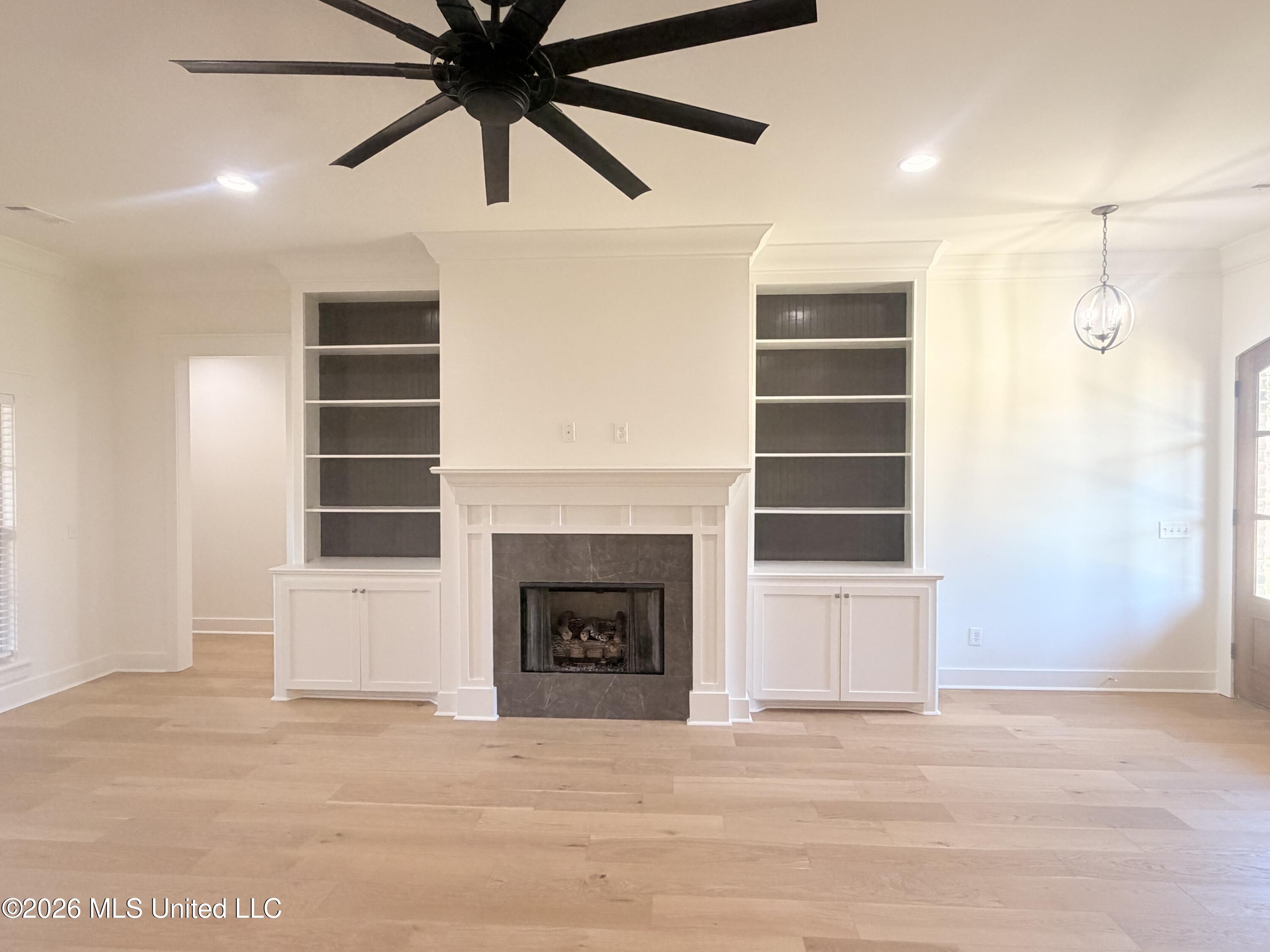 337 Bullock Circle Property Photo 8
