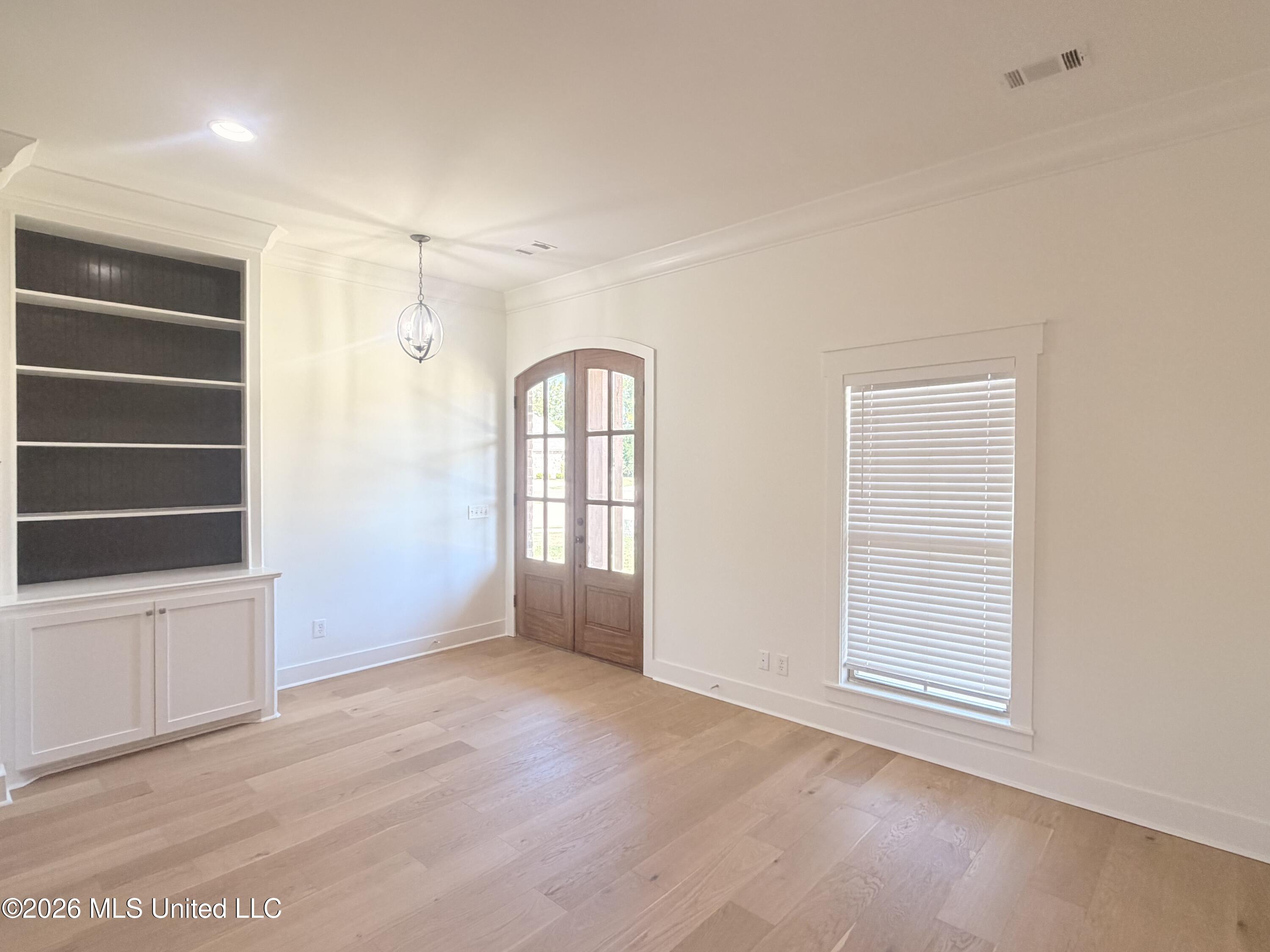 337 Bullock Circle Property Photo 9