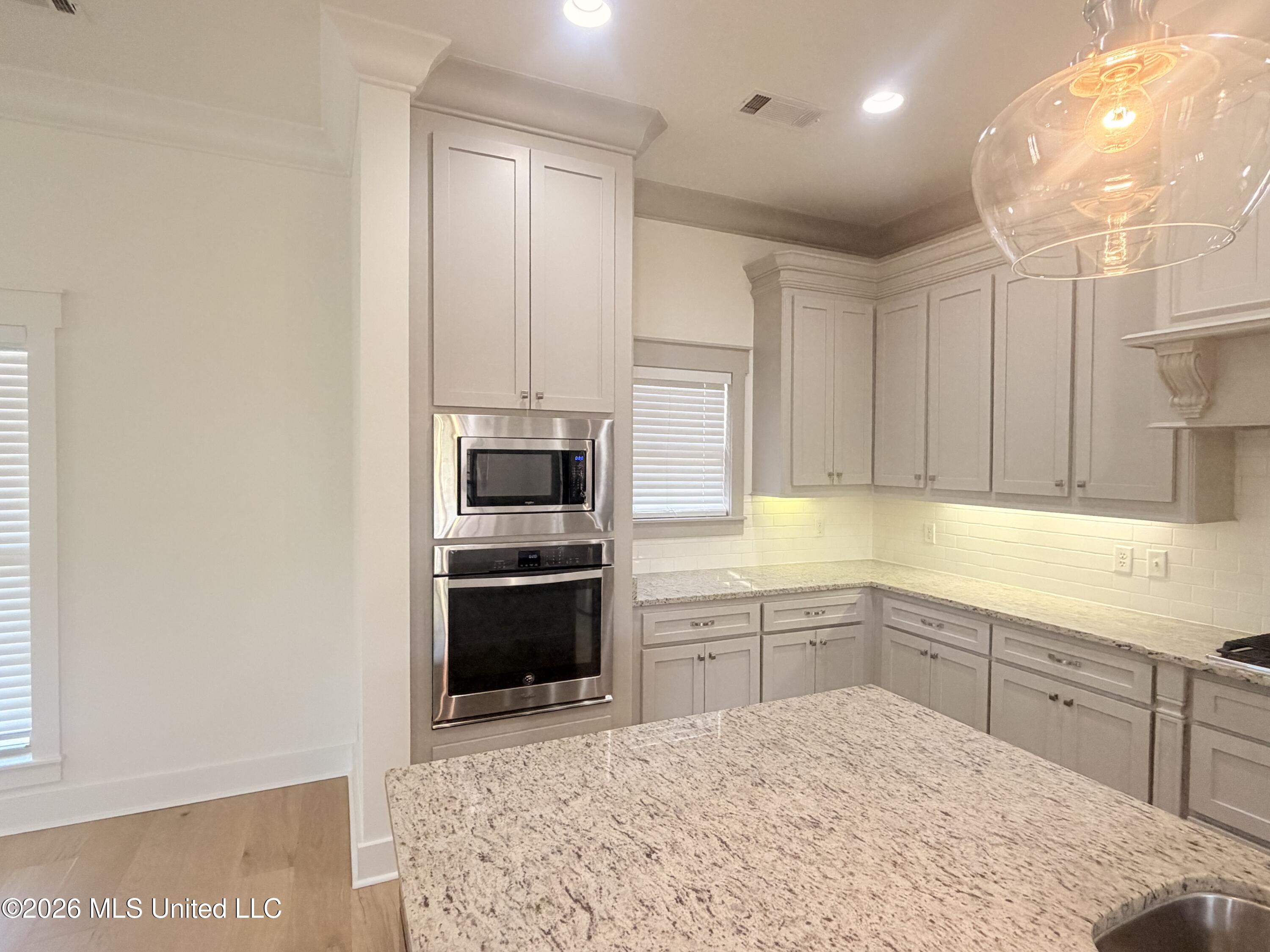 337 Bullock Circle Property Photo 10