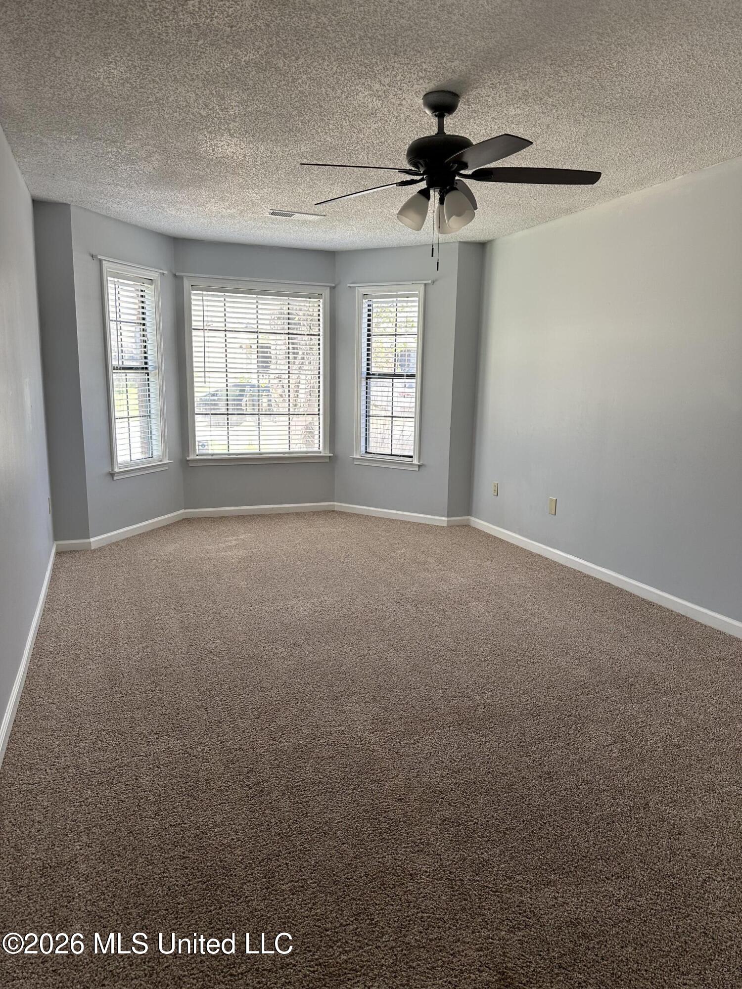 3245 Edenshire Lane Property Photo 3