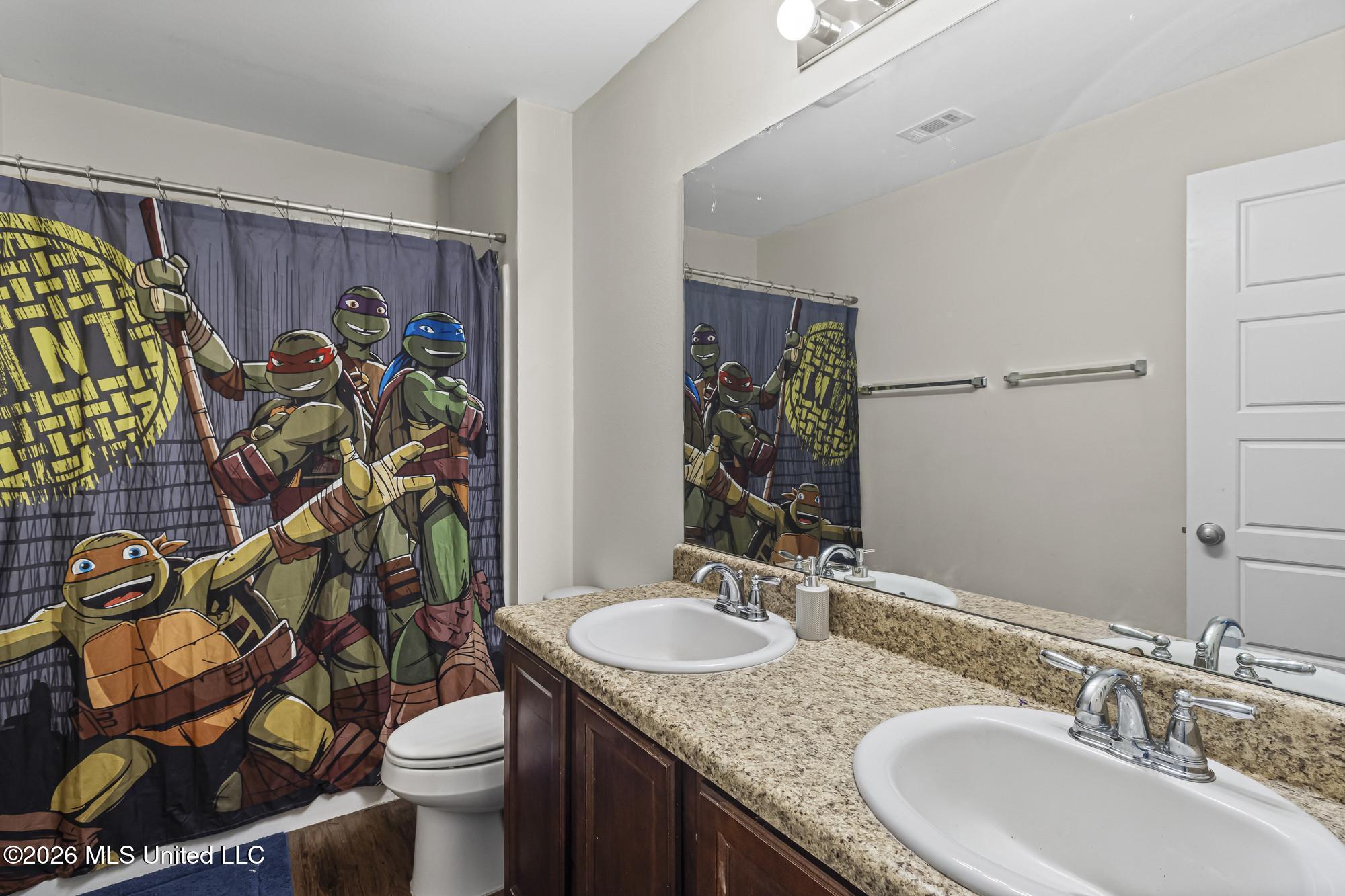 18520 Devin Court Property Photo 10