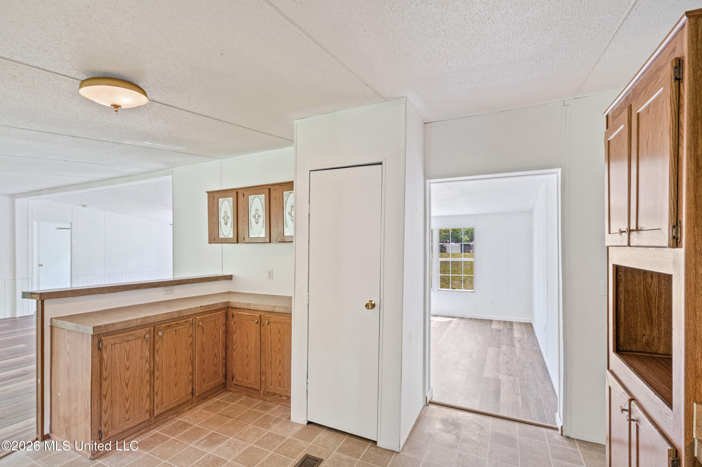 258 Coles Point Road Property Photo 13