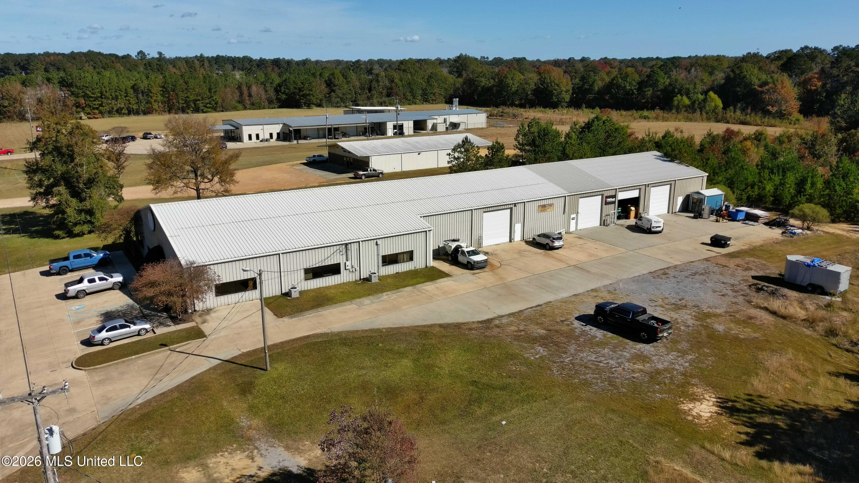 1342 U.s. 51 Property Photo 2