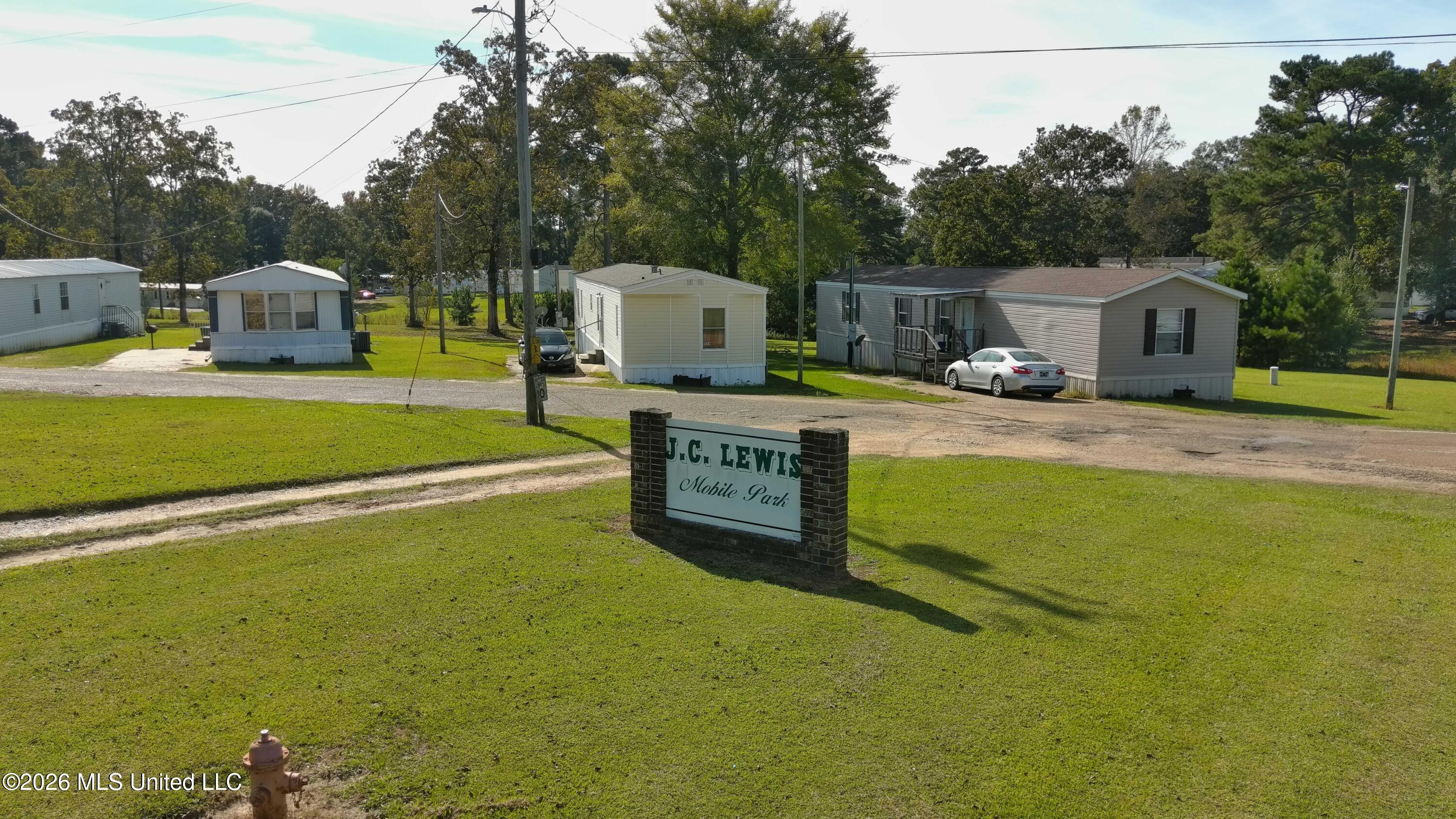 4134 U.s. 98 Property Photo 2