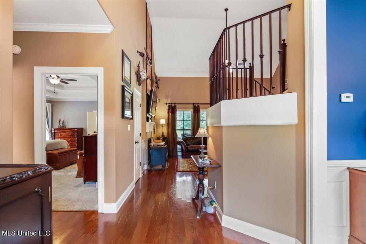 1828 W Keenlan Drive Property Photo 11