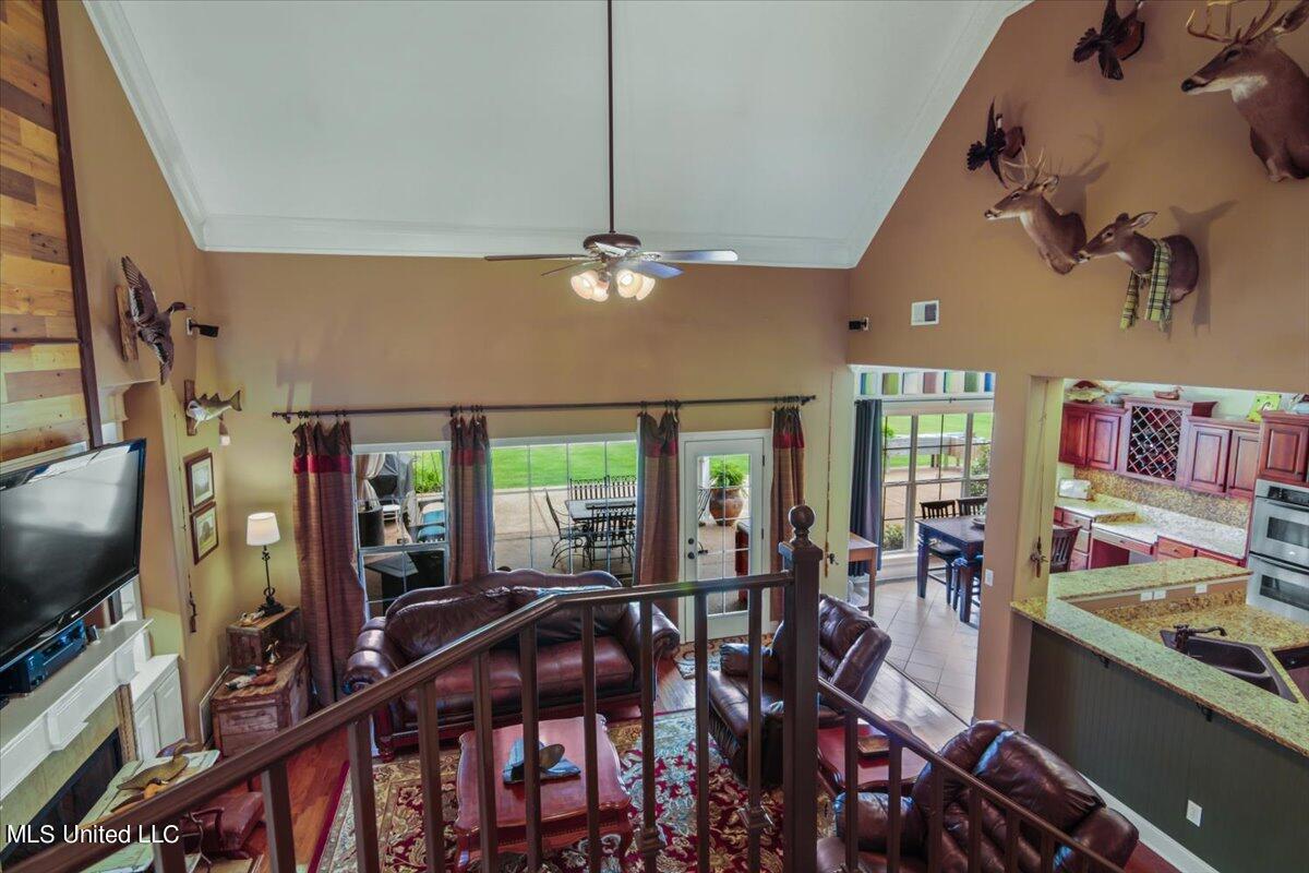 1828 W Keenlan Drive Property Photo 31