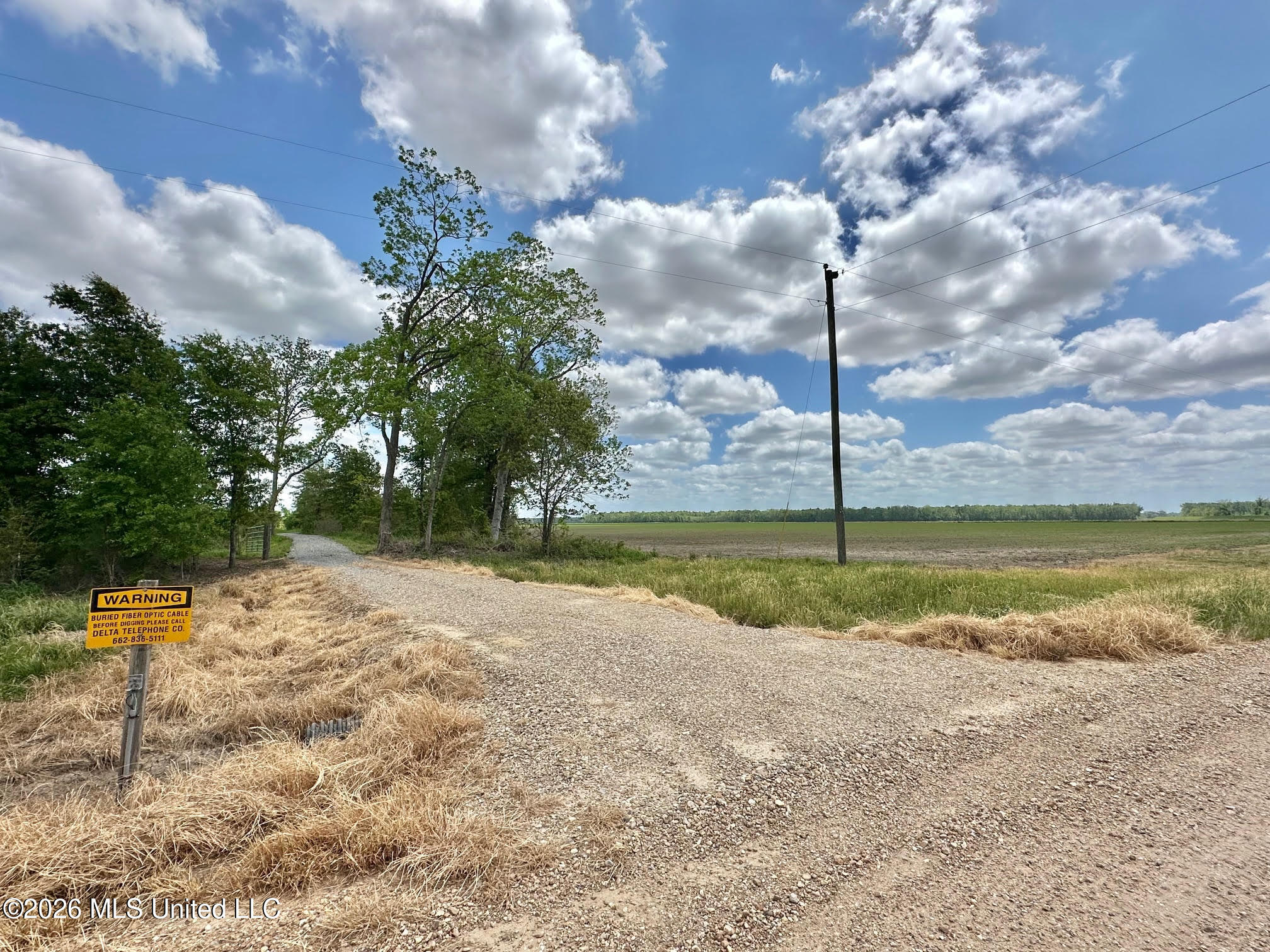 536 Omega Road Property Photo 2