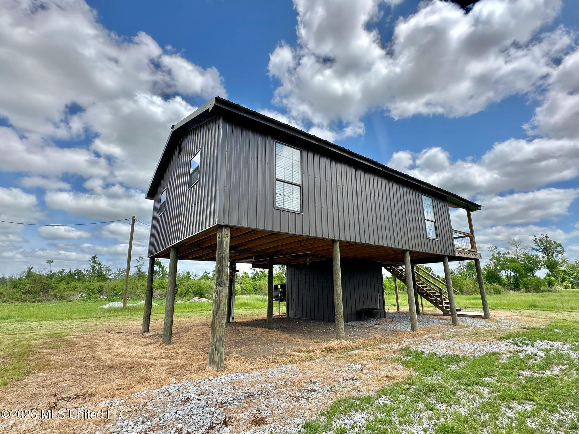 536 Omega Road Property Photo 7