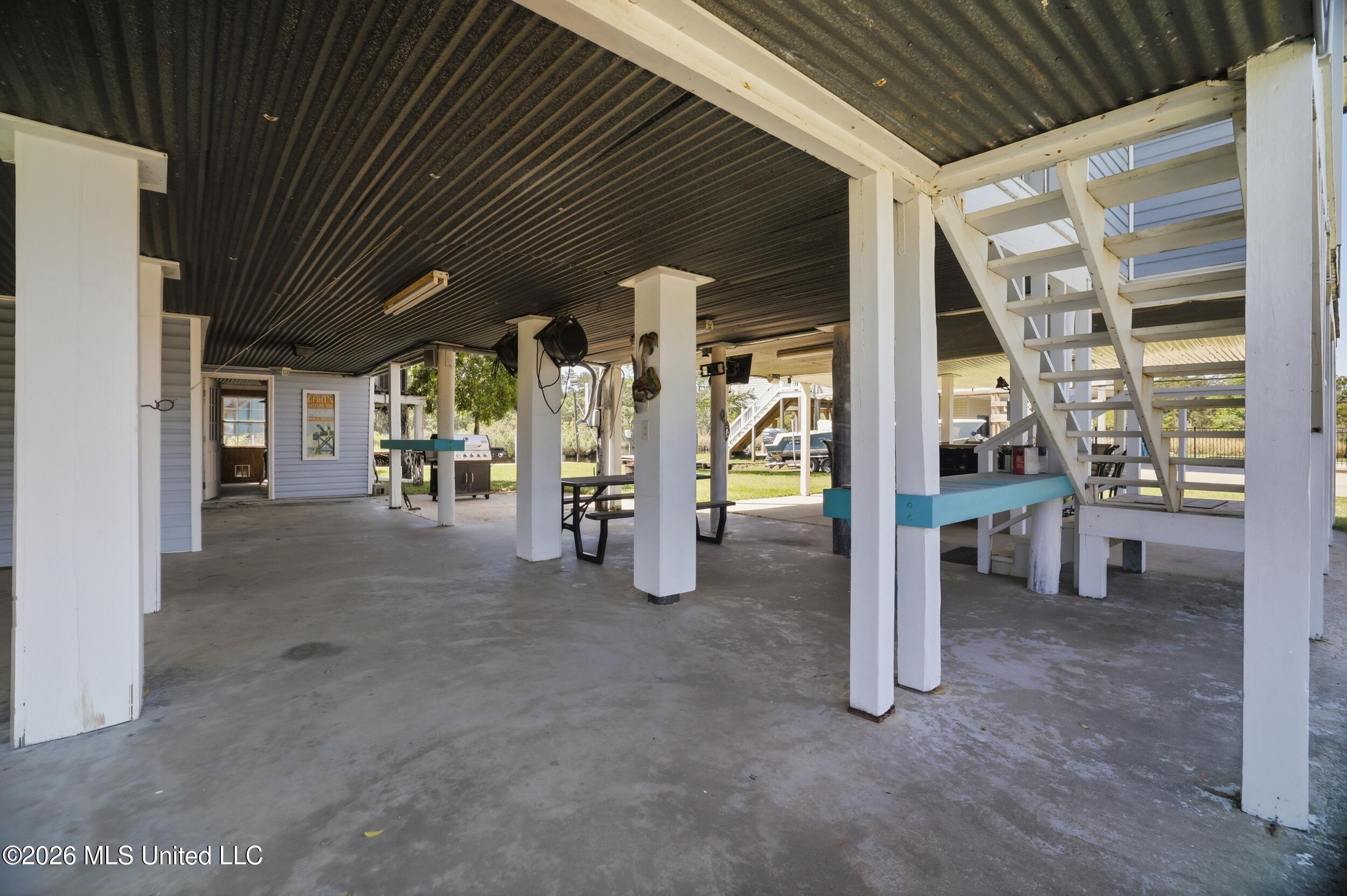 5057 Elbrus Street Property Photo 49