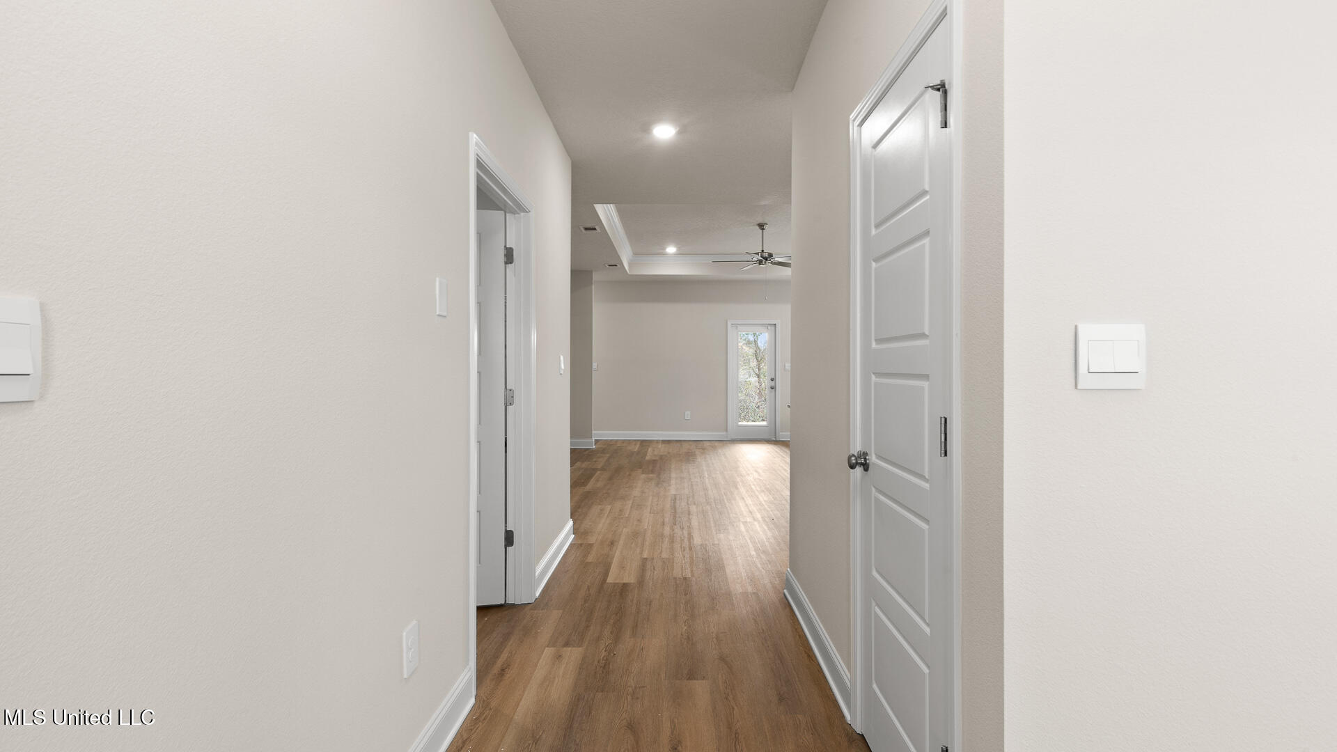 15888 Blue Ridge Drive Property Photo 2