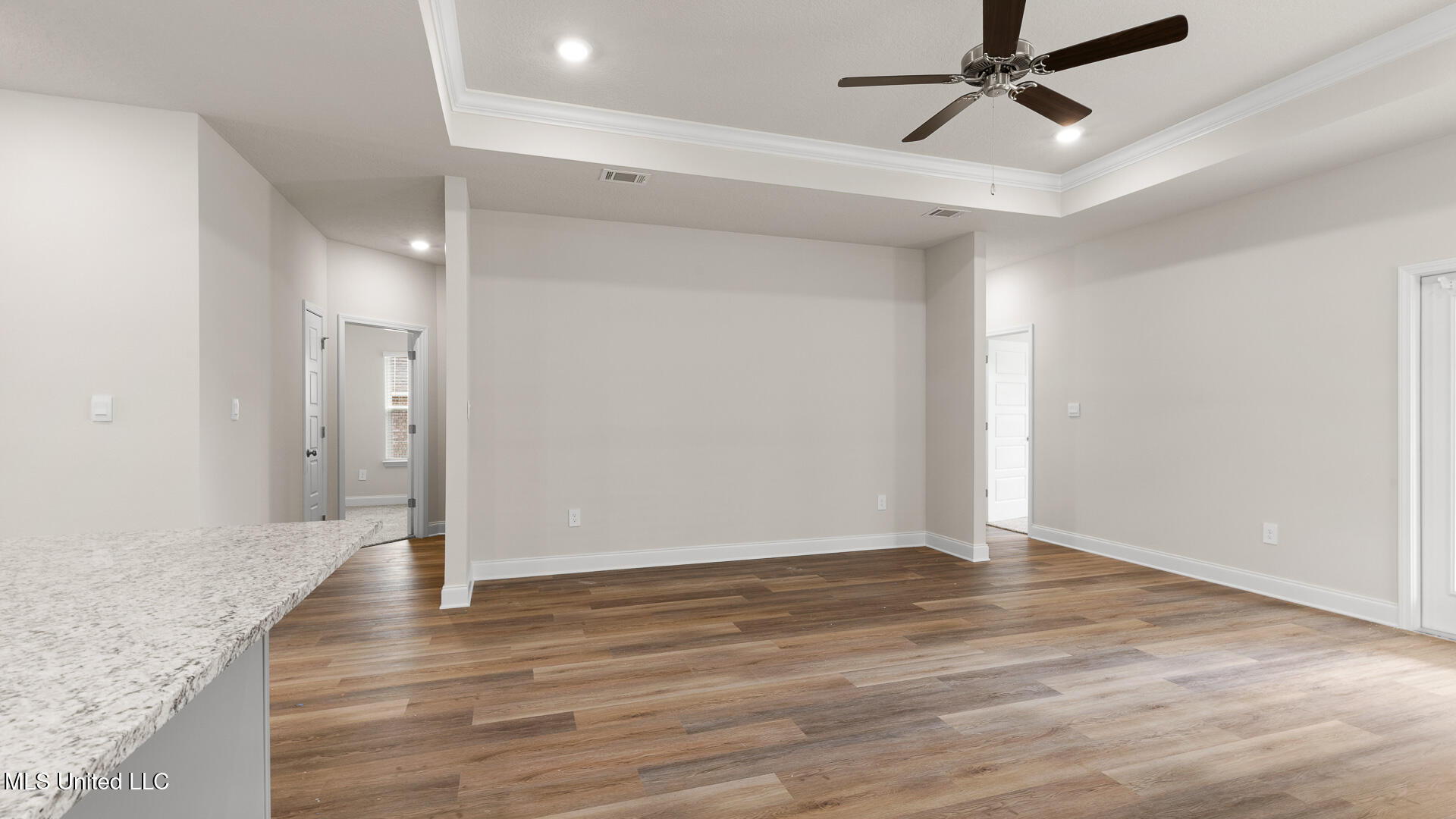 15888 Blue Ridge Drive Property Photo 10