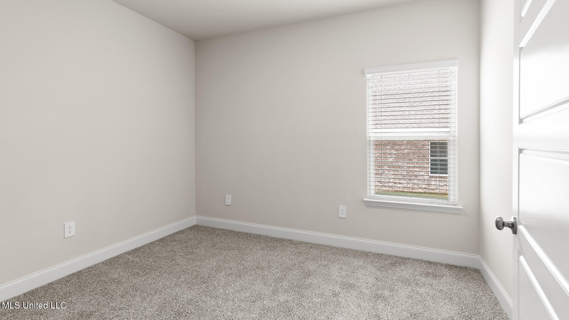 15888 Blue Ridge Drive Property Photo 21