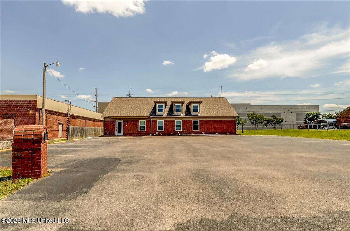 8928 Swinnea Road Property Photo 2