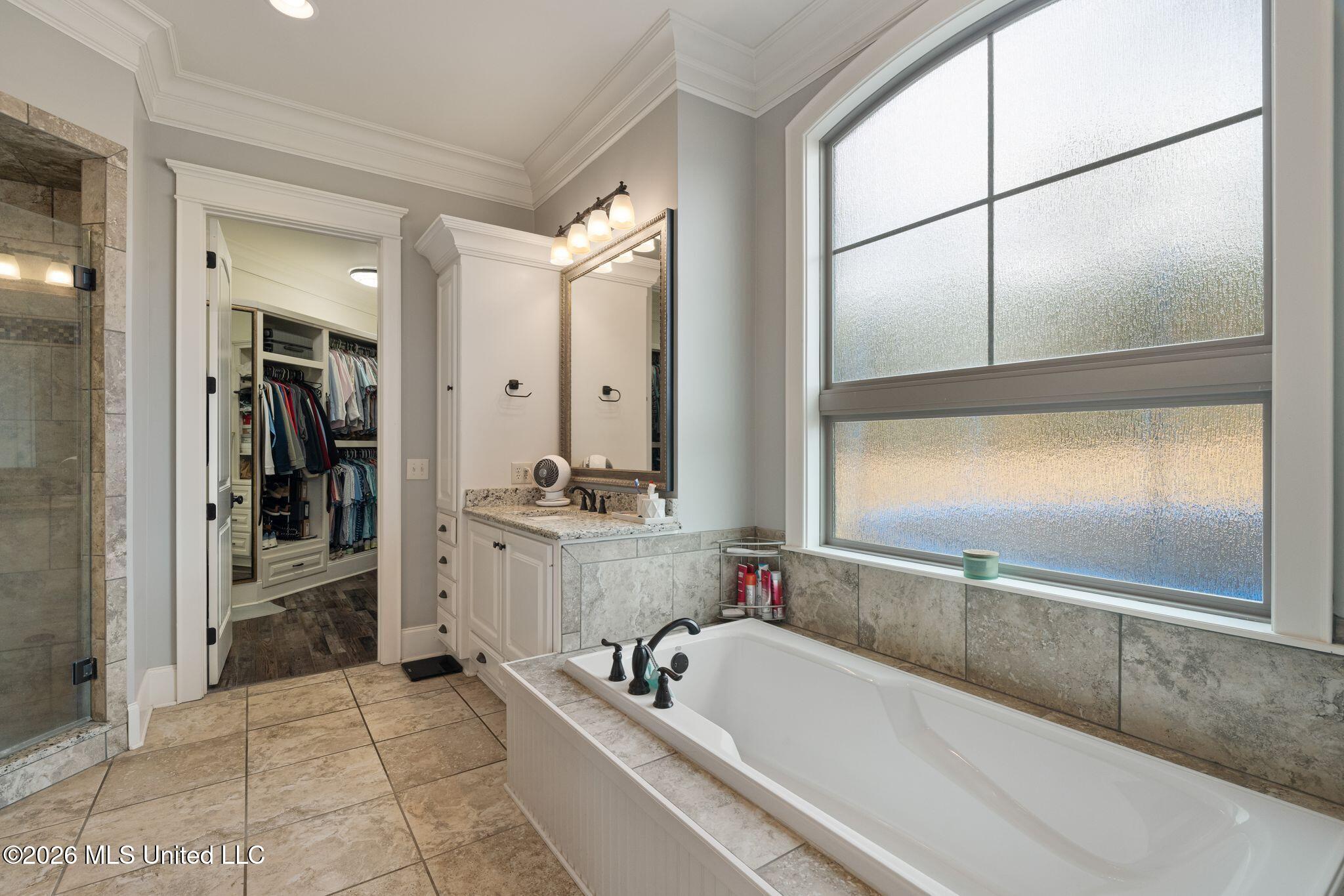 135 County 472 Property Photo 34