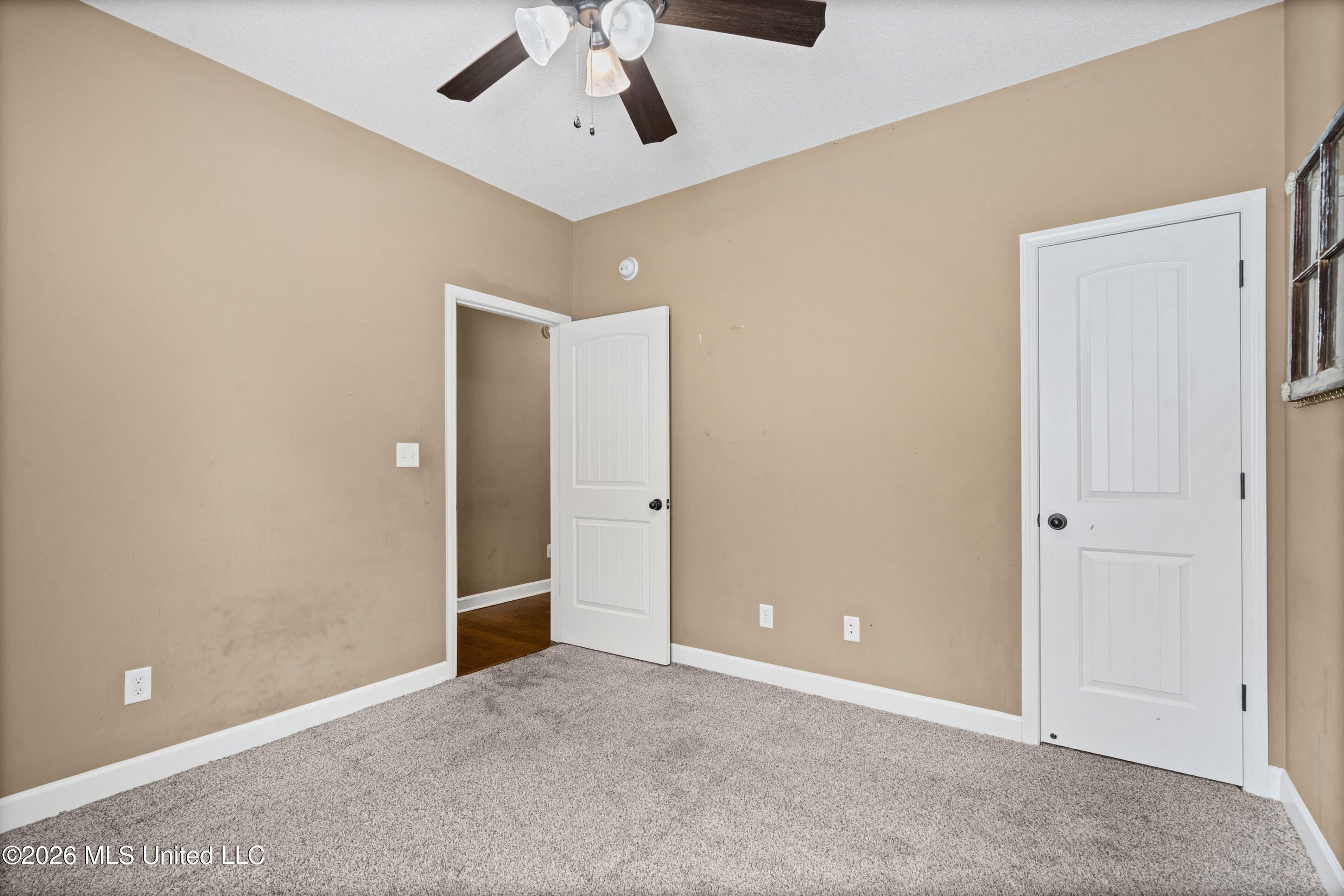 4837 Windsong Cove Property Photo 20