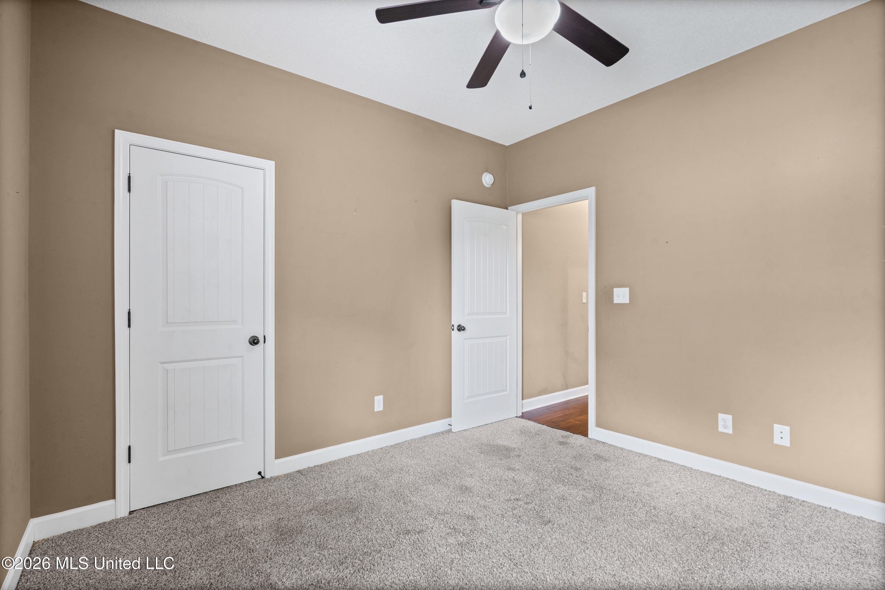 4837 Windsong Cove Property Photo 23