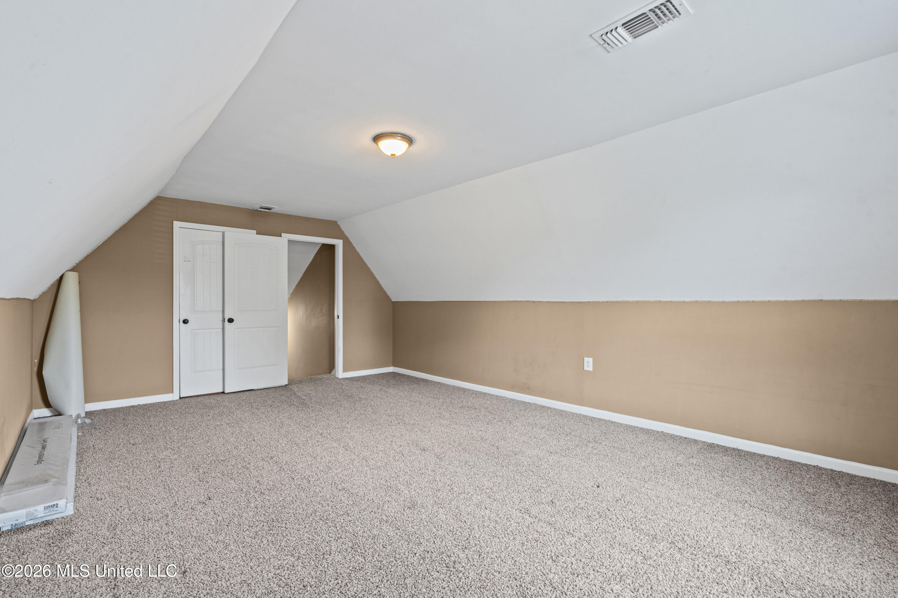 4837 Windsong Cove Property Photo 25