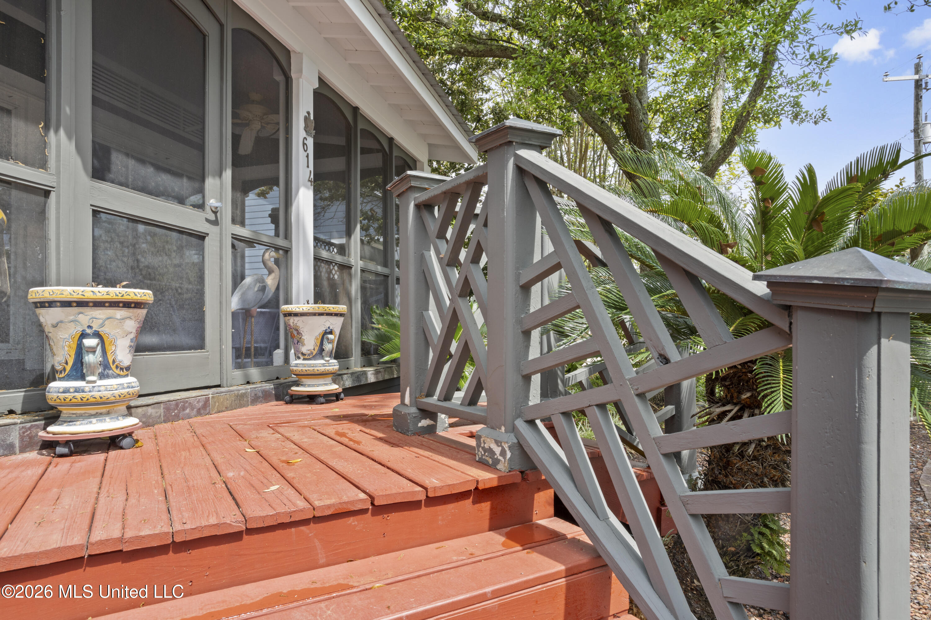 614 2nd Street Property Photo 7