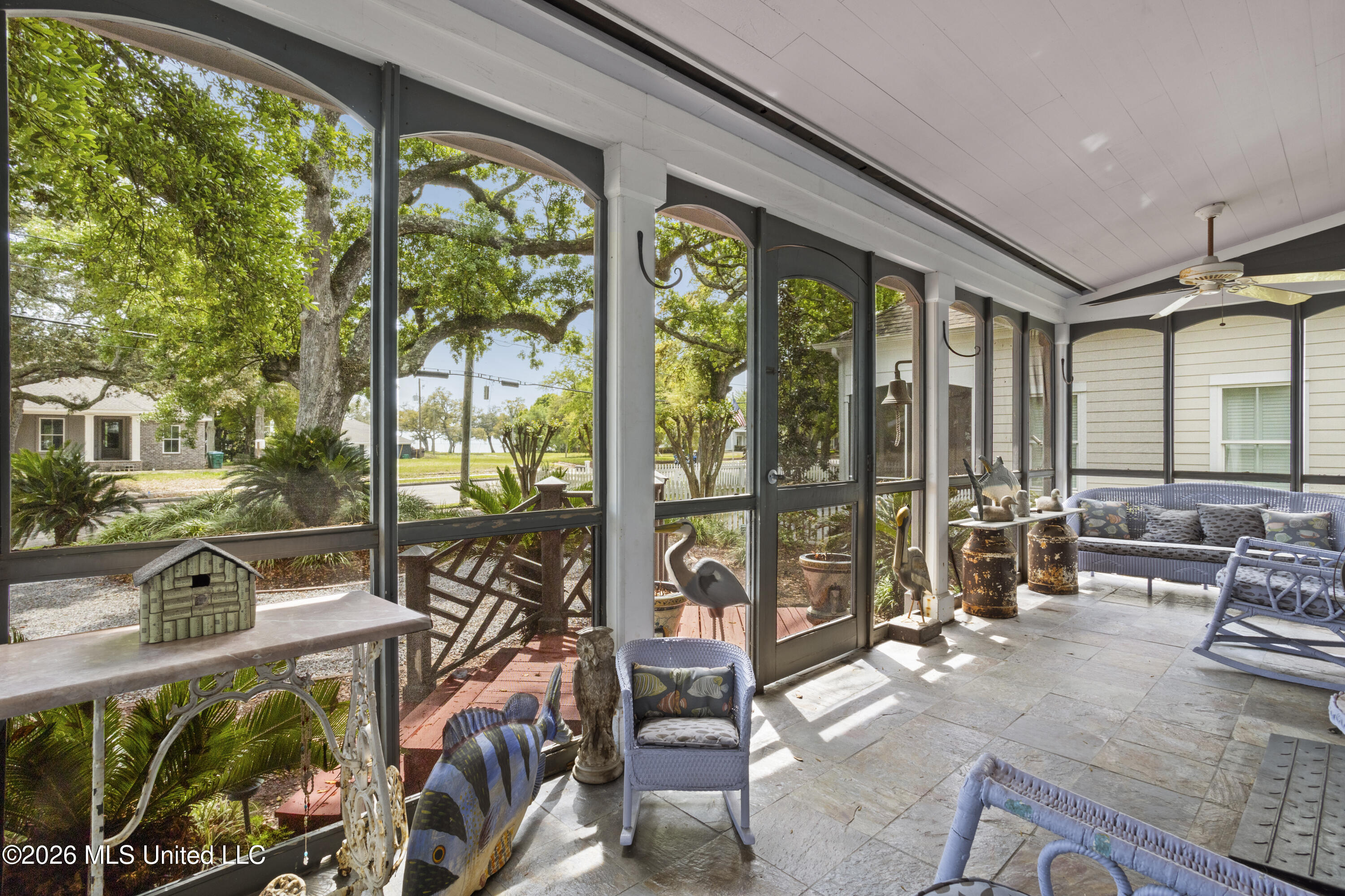 614 2nd Street Property Photo 9