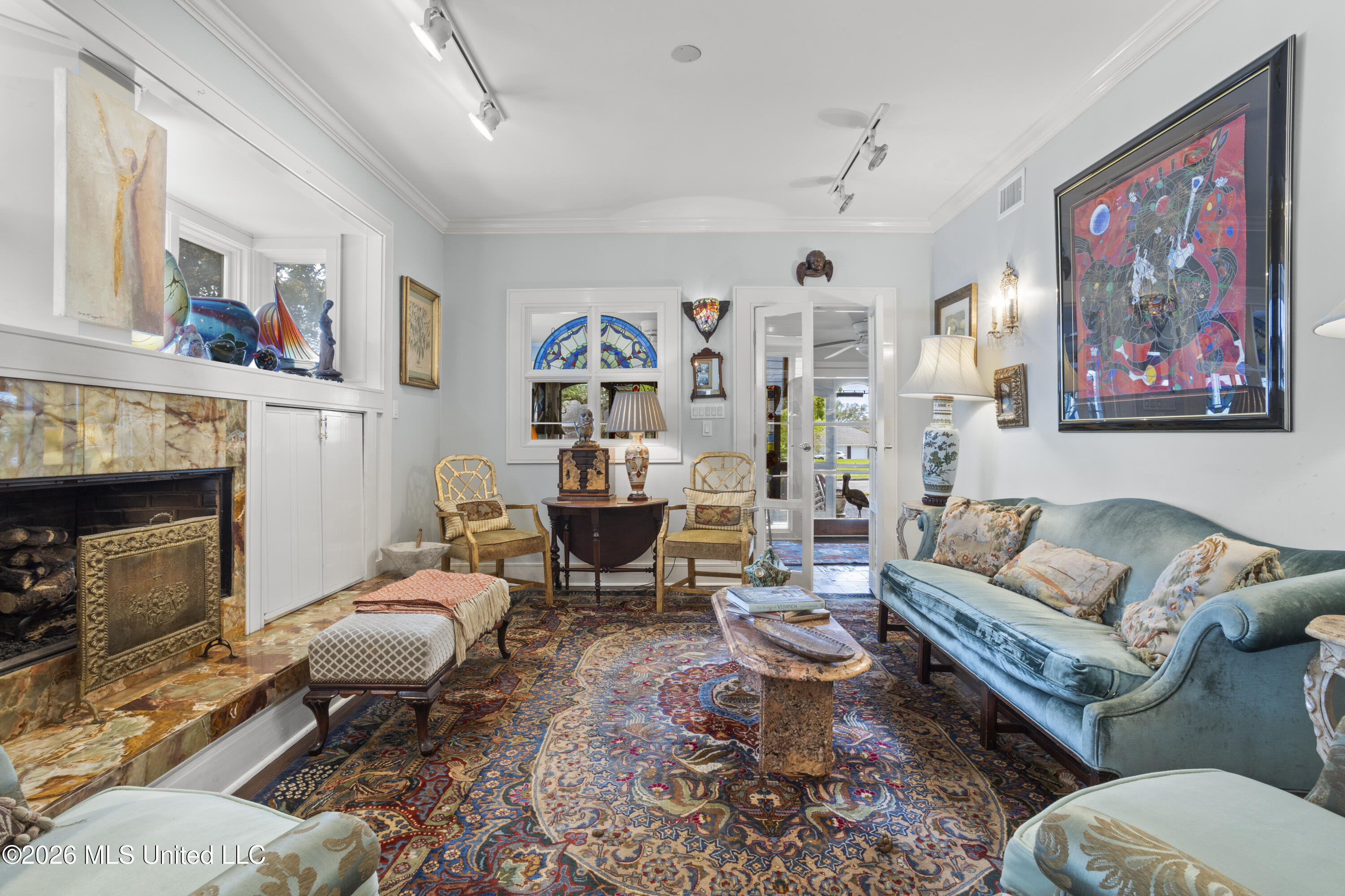 614 2nd Street Property Photo 14
