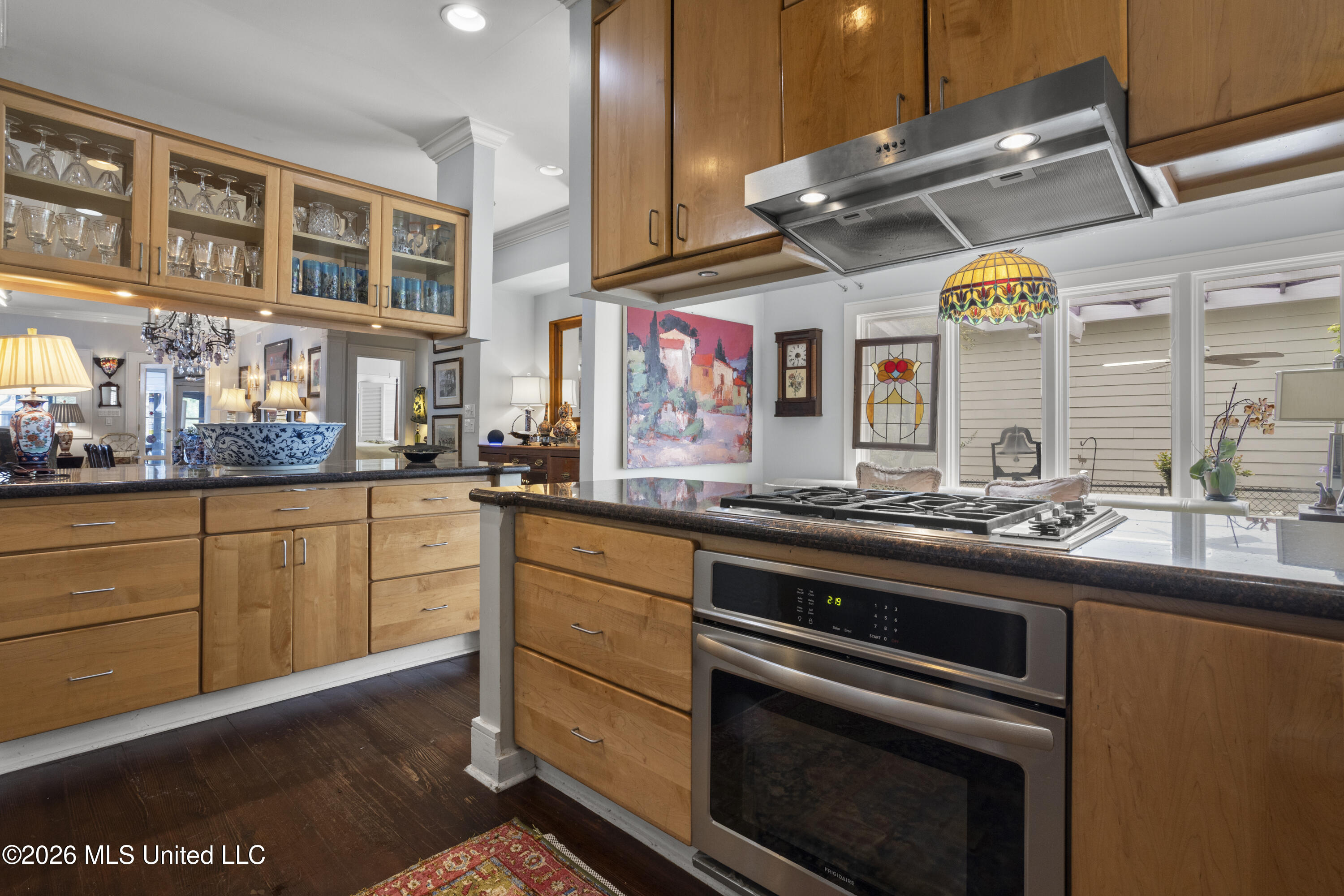 614 2nd Street Property Photo 30